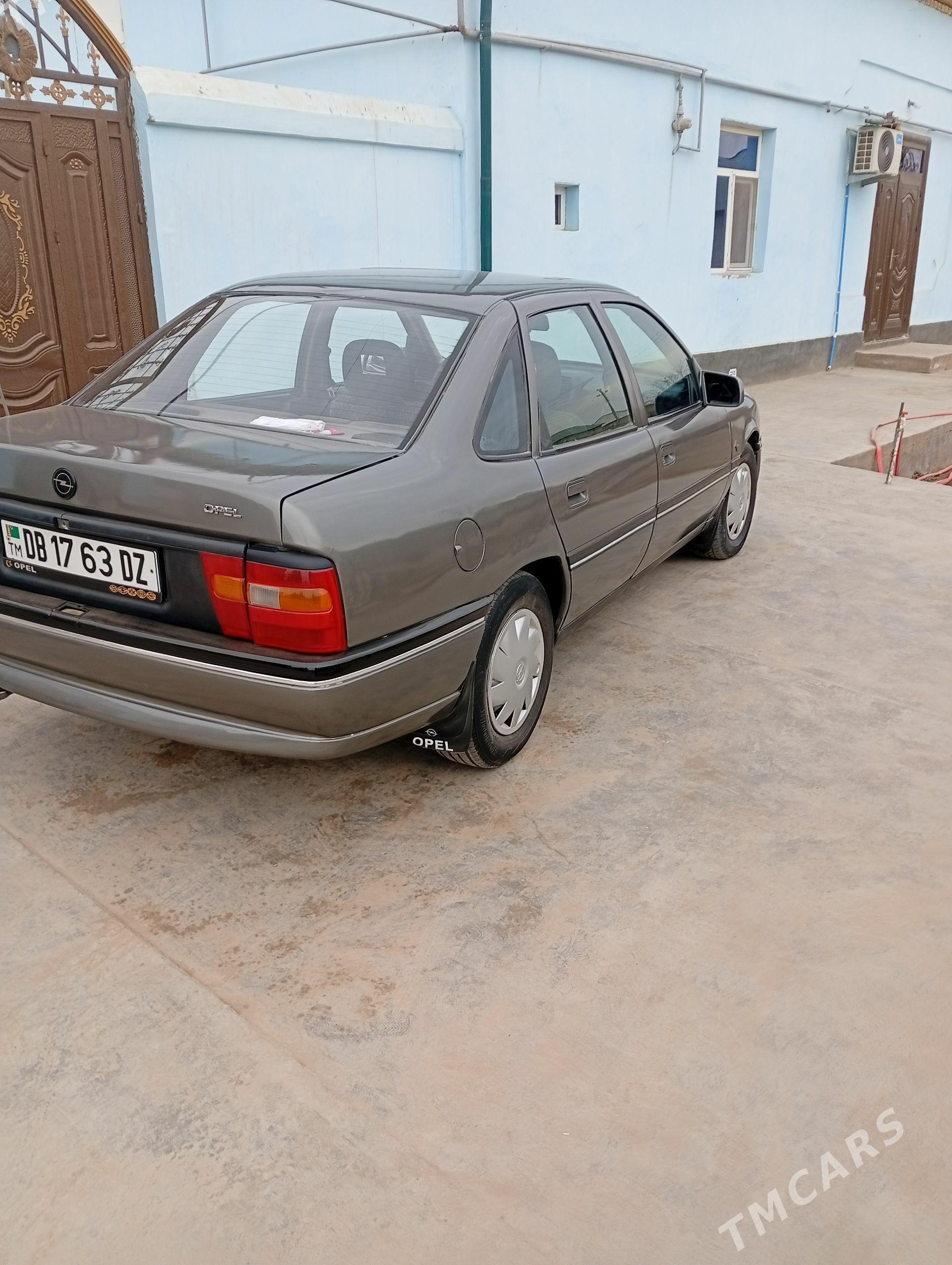 Opel Vectra 1994 - 36 000 TMT - Шабатский этрап - img 1