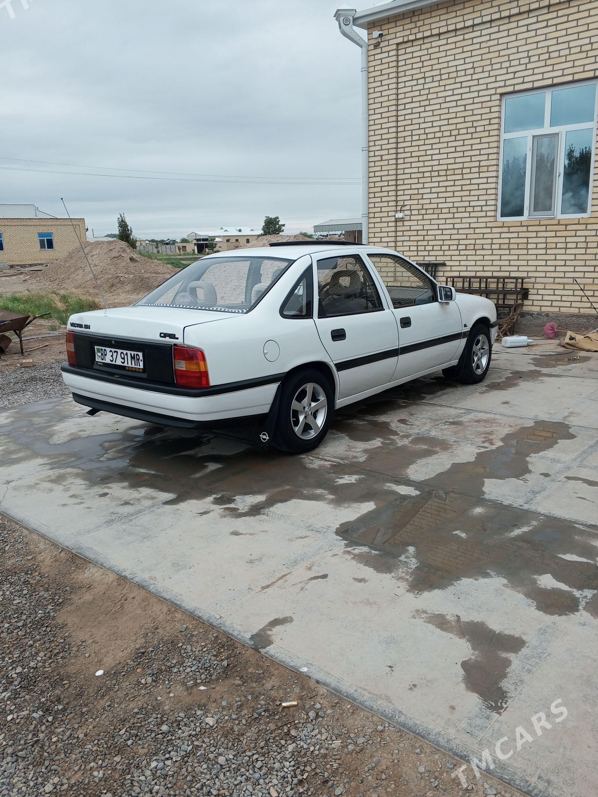 Opel Vectra 1992 - 66 000 TMT - Векильбазар - img 1
