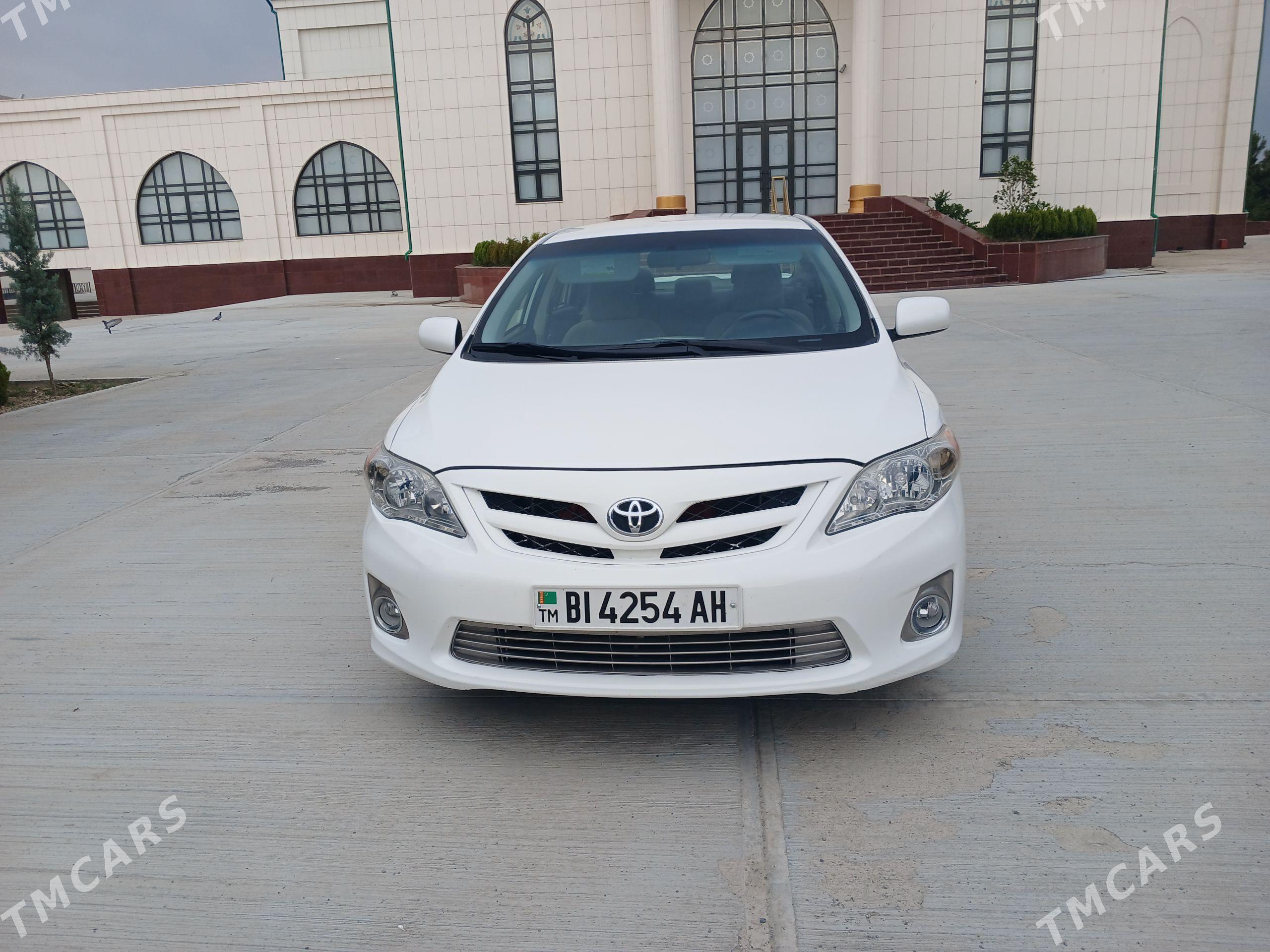 Toyota Corolla 2011 - 193 000 TMT - Гёкдепе - img 1