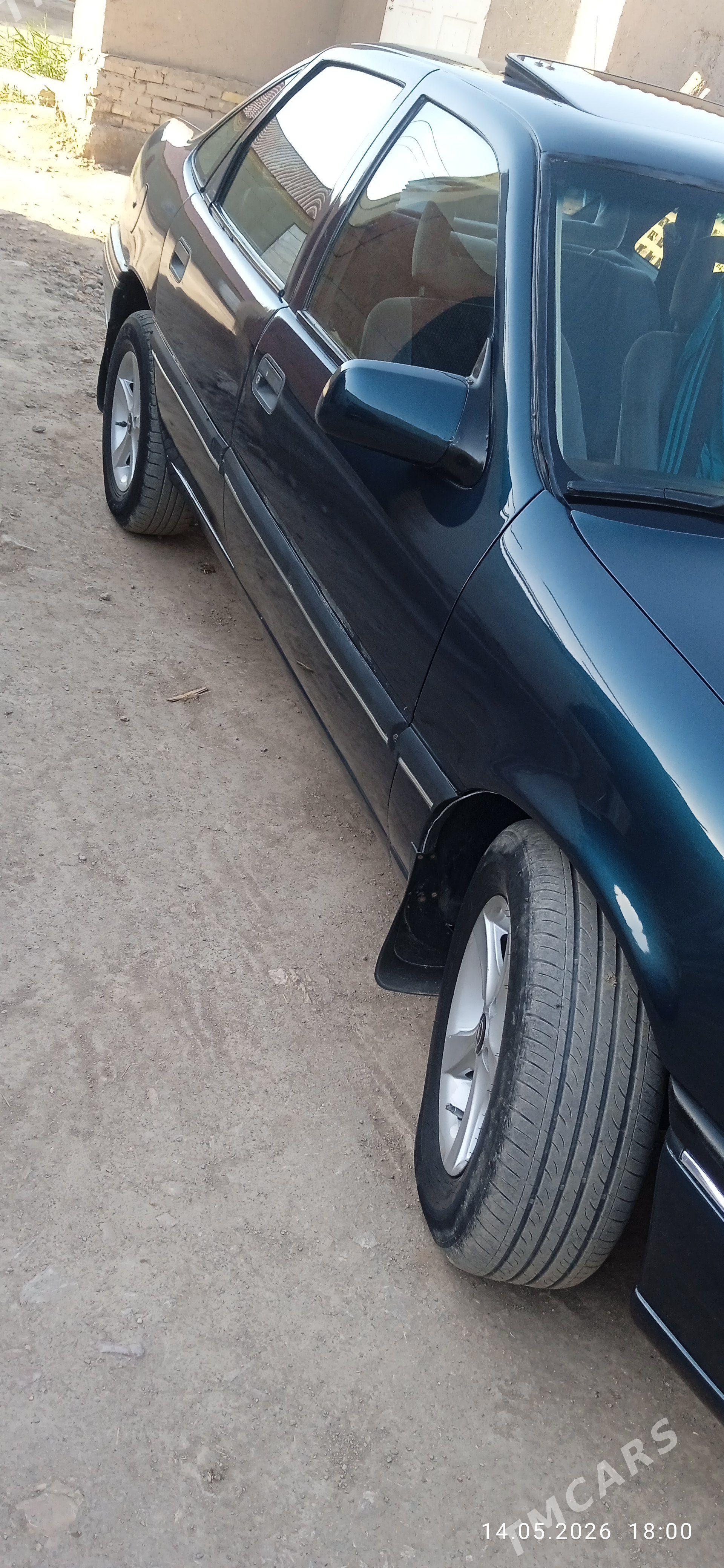 Opel Vectra 1996 - 75 000 TMT - Daşoguz - img 1