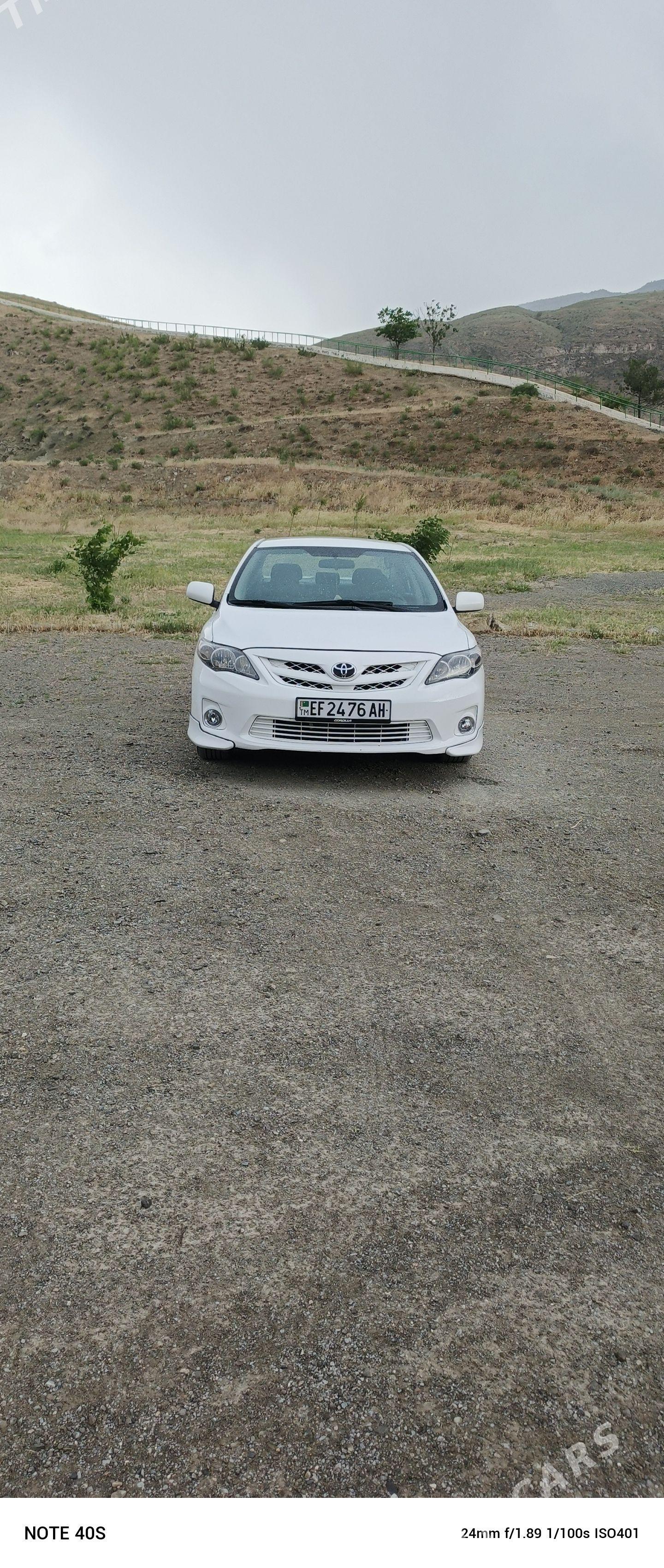 Toyota Corolla 2012 - 180 000 TMT - Гёкдепе - img 1