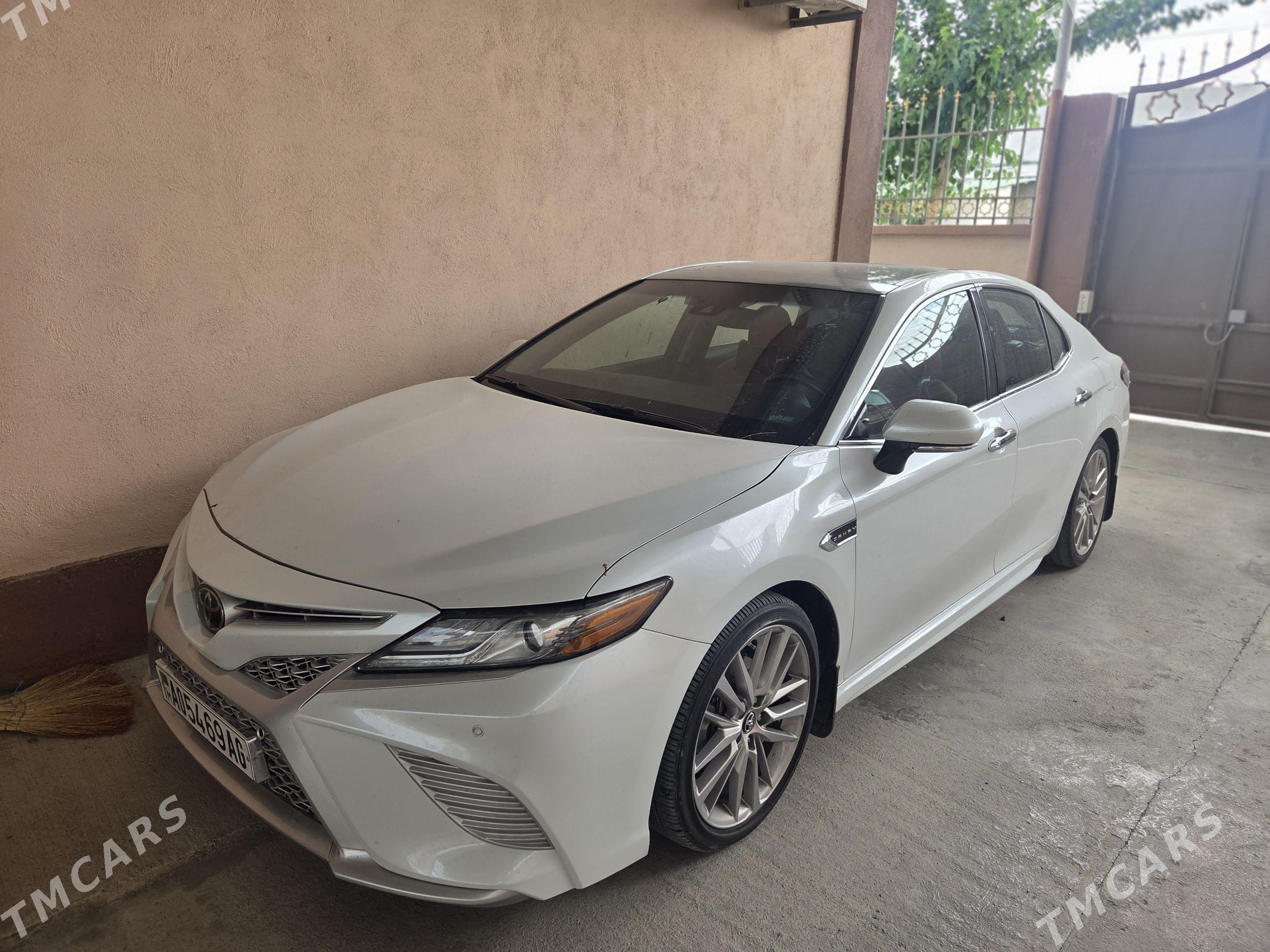 Toyota Camry 2018 - 390 000 TMT - Aşgabat - img 1
