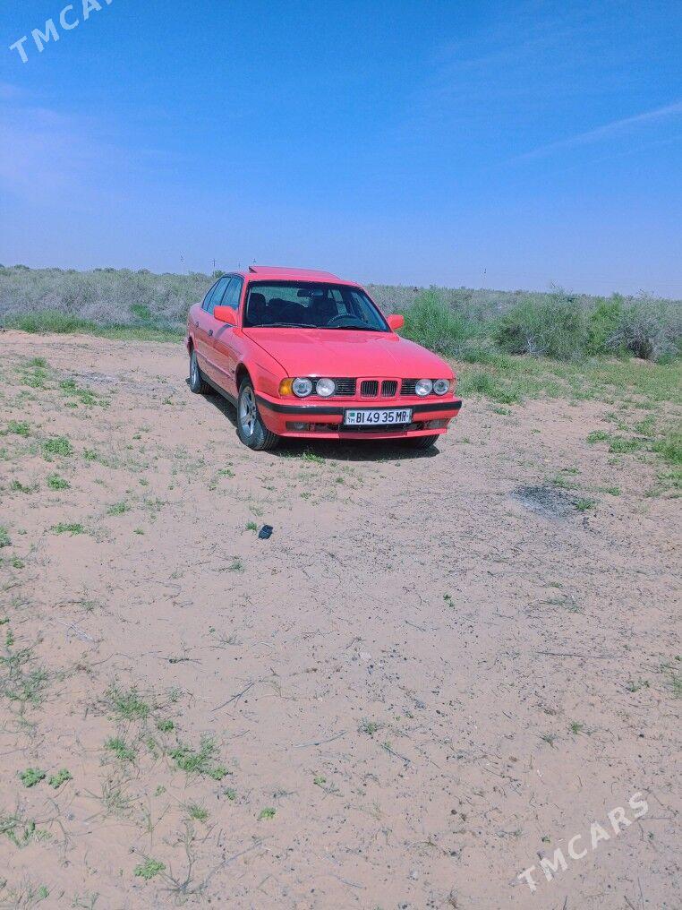 BMW 525 1989 - 40 000 TMT - Mary - img 1