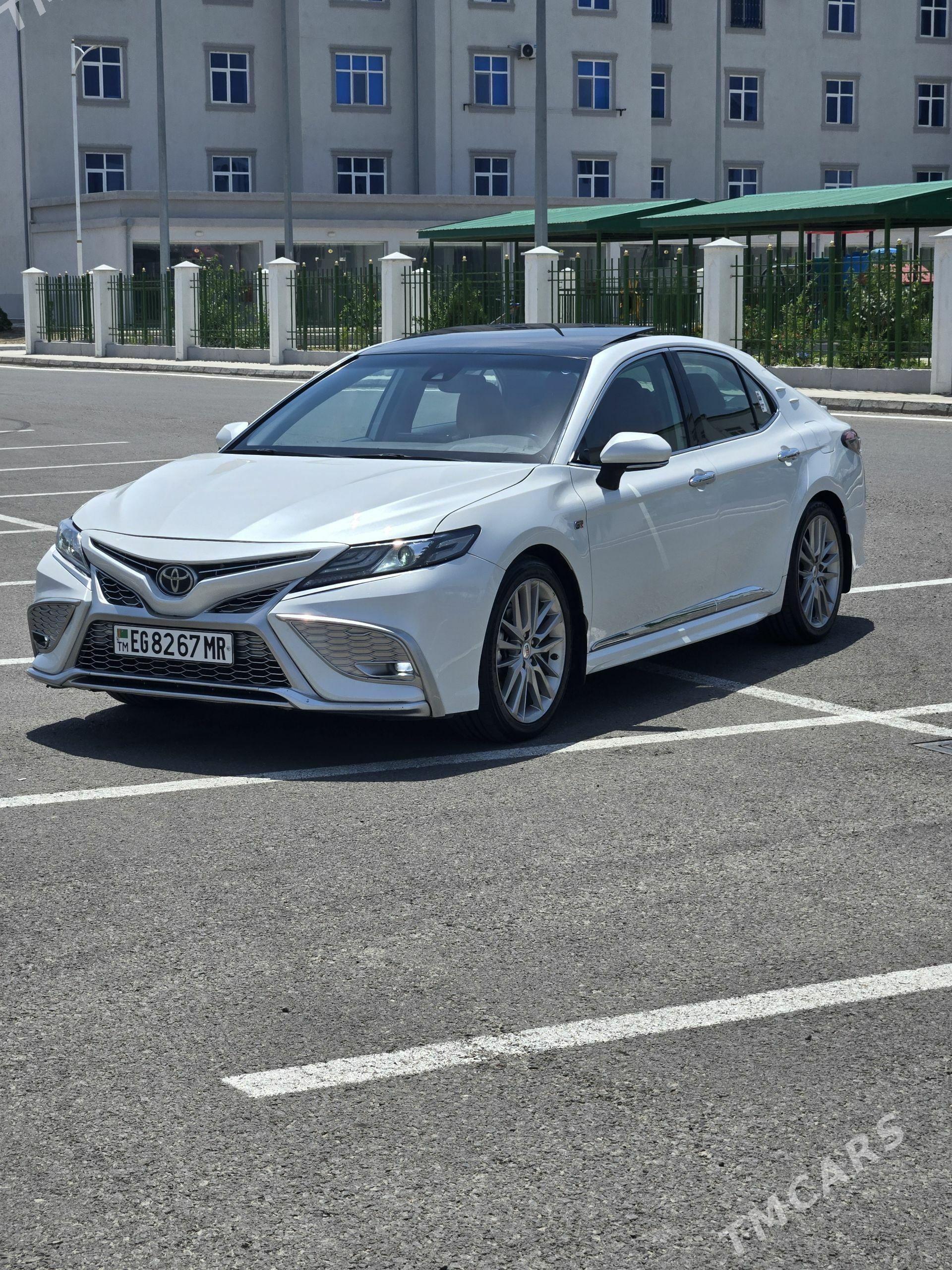 Toyota Camry 2021 - 358 000 TMT - Мары - img 1