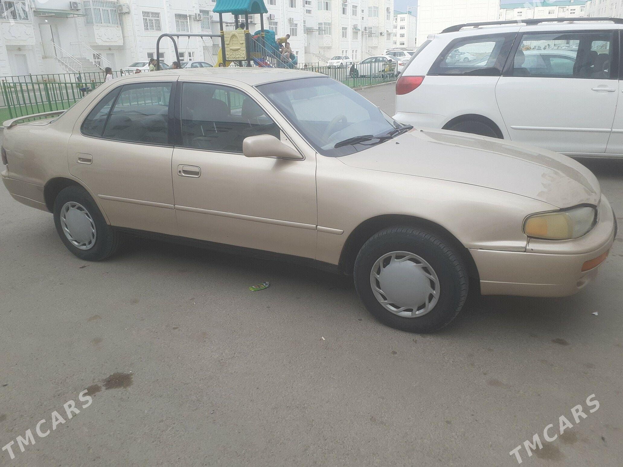 Toyota Camry 1996 - 110 000 TMT - Halaç - img 1