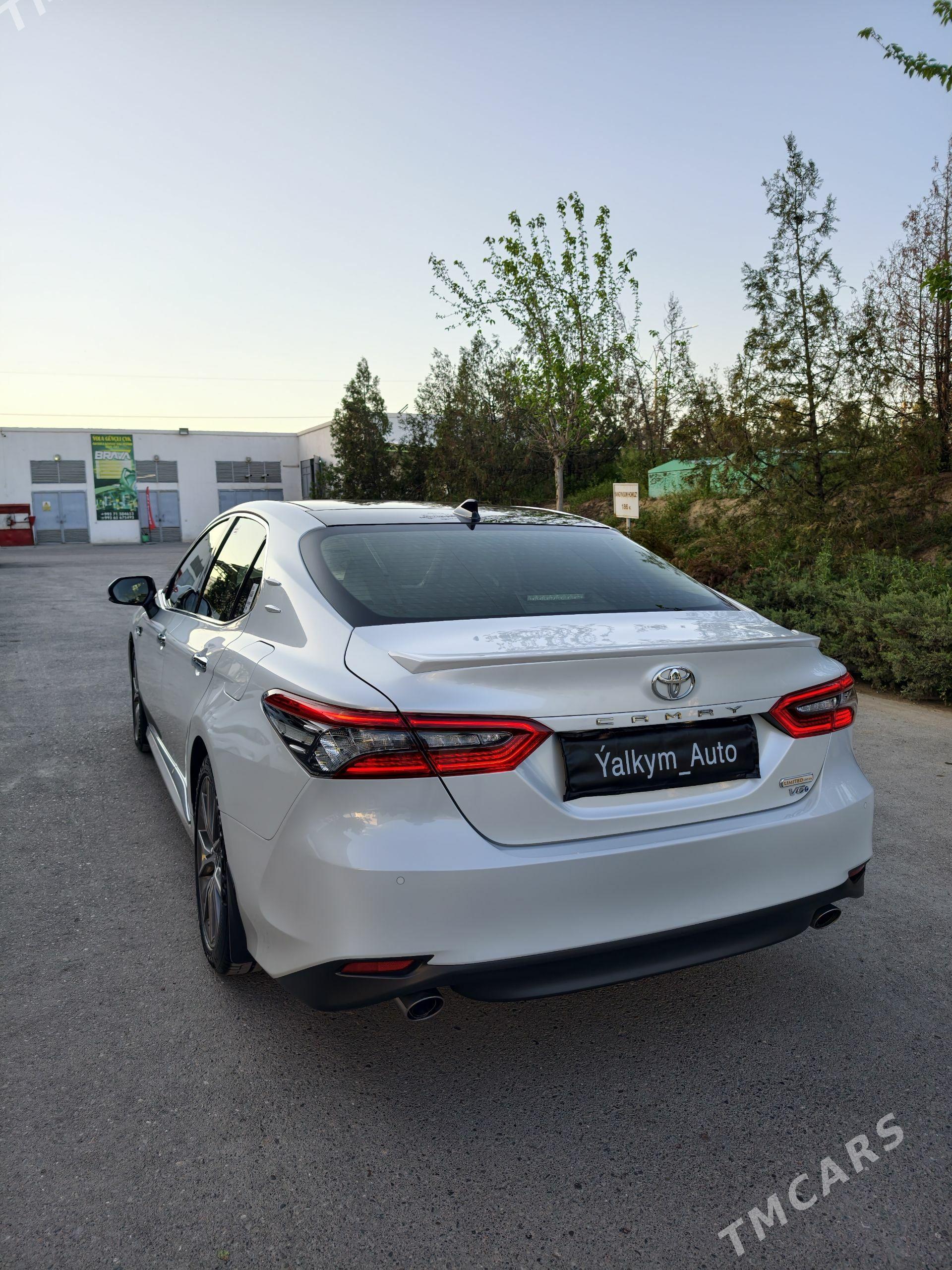 Toyota Camry 2022 - 624 000 TMT - Aşgabat - img 1