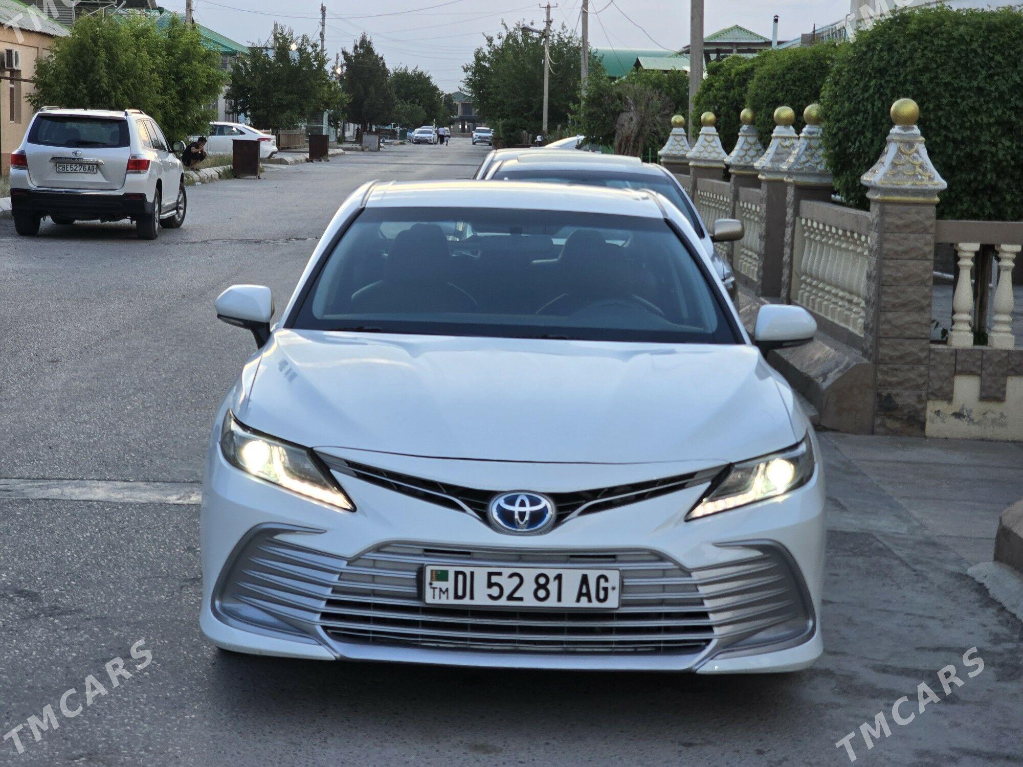 Toyota Camry 2021 - 319 000 TMT - Çoganly - img 1