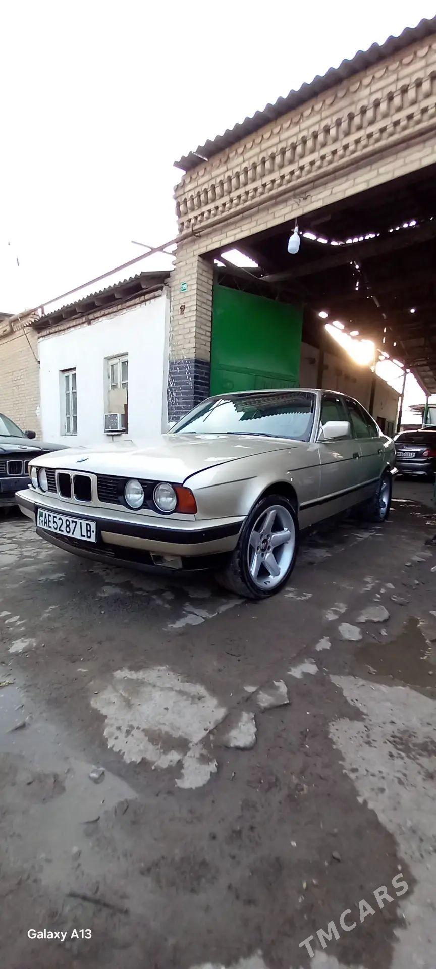 BMW 520 1992 - 42 000 TMT - Туркменабат - img 1