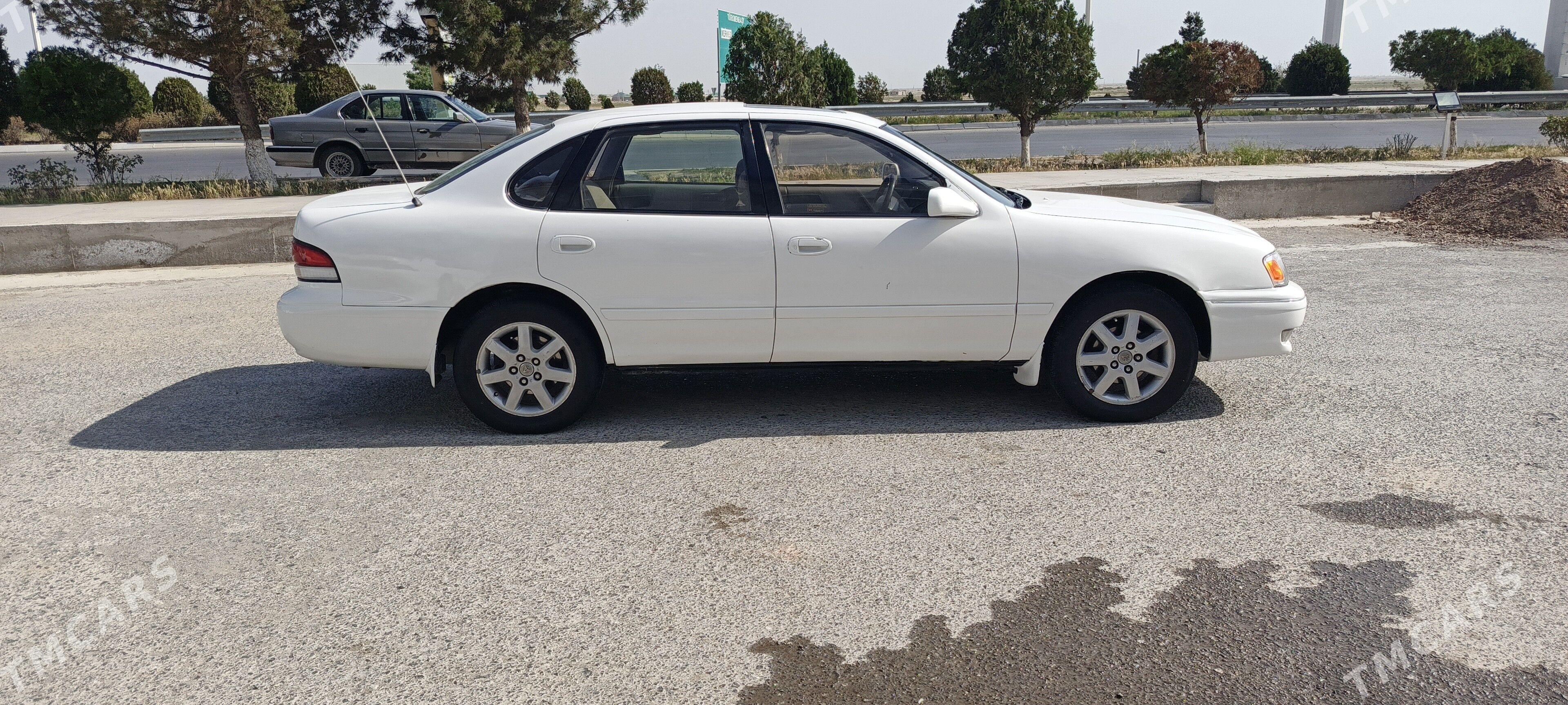 Toyota Avalon 1996 - 110 000 TMT - Gyzylarbat - img 1