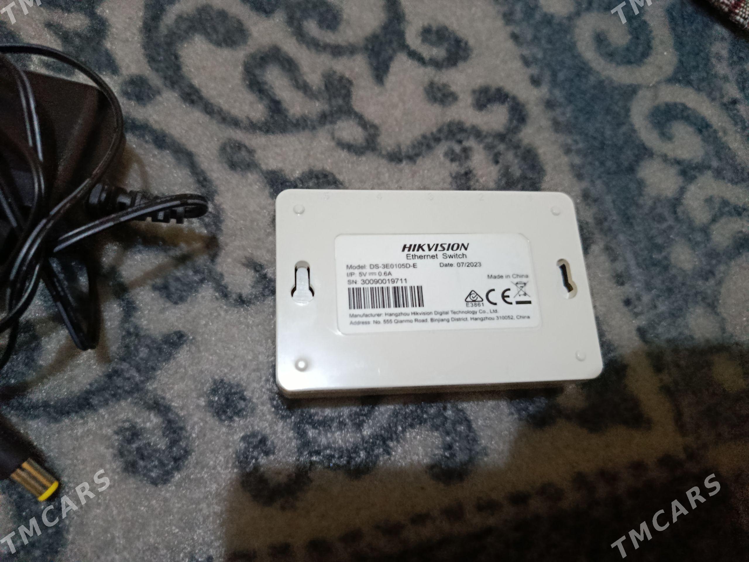 Swich HIKVISION - Aşgabat - img 1
