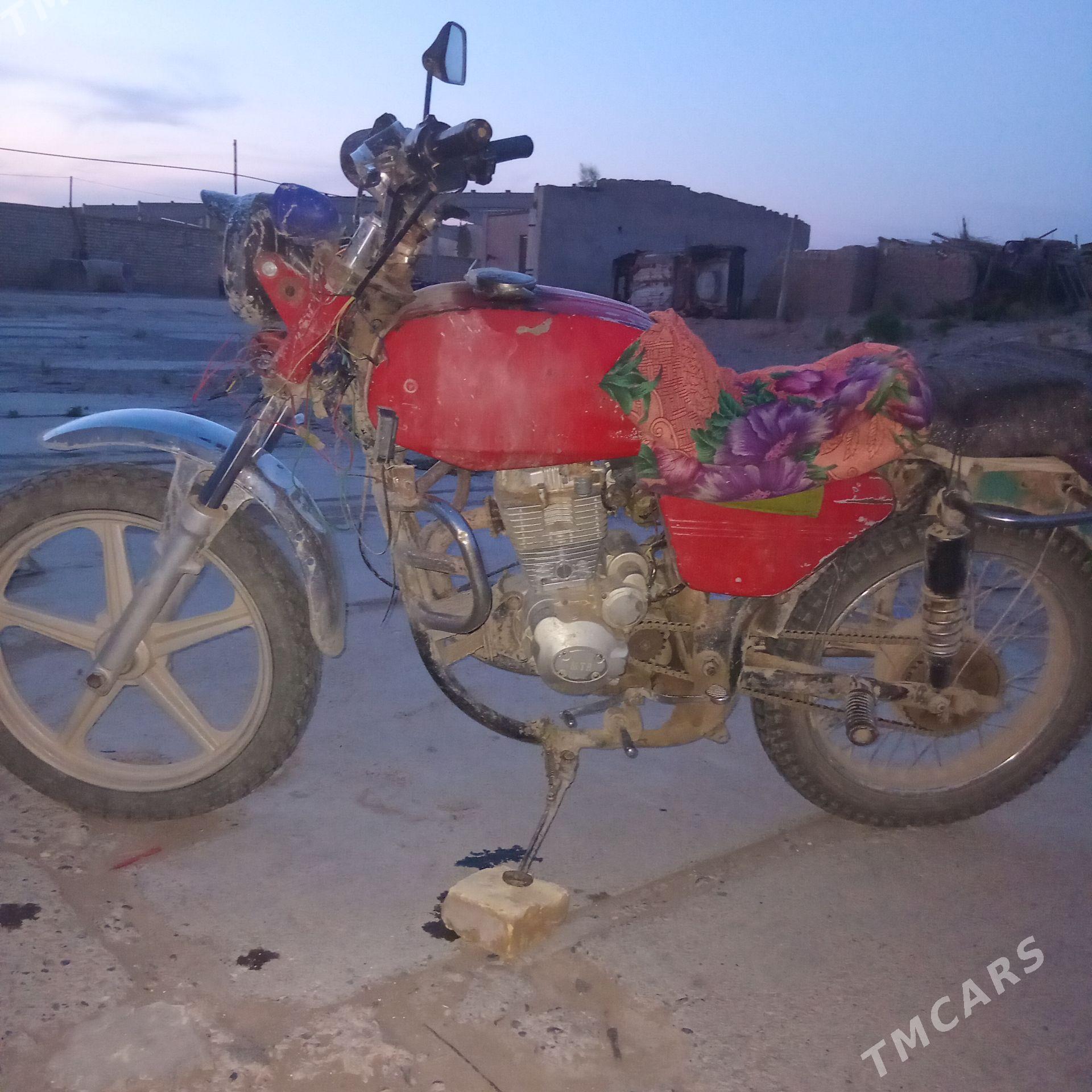 Ural 4320 1997 - 10 000 TMT - Саят - img 1