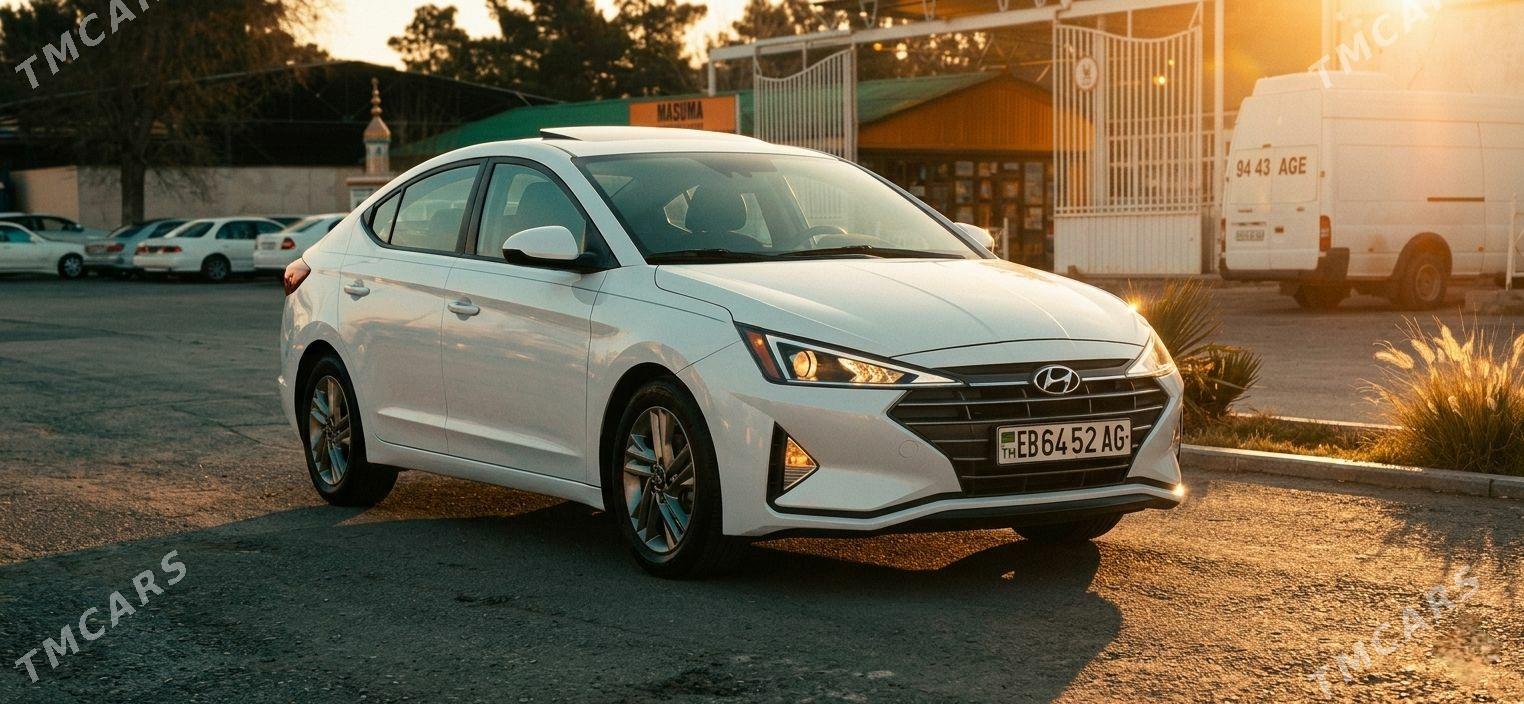 Hyundai Elantra 2019 - 250 000 TMT - Gurtly - img 1
