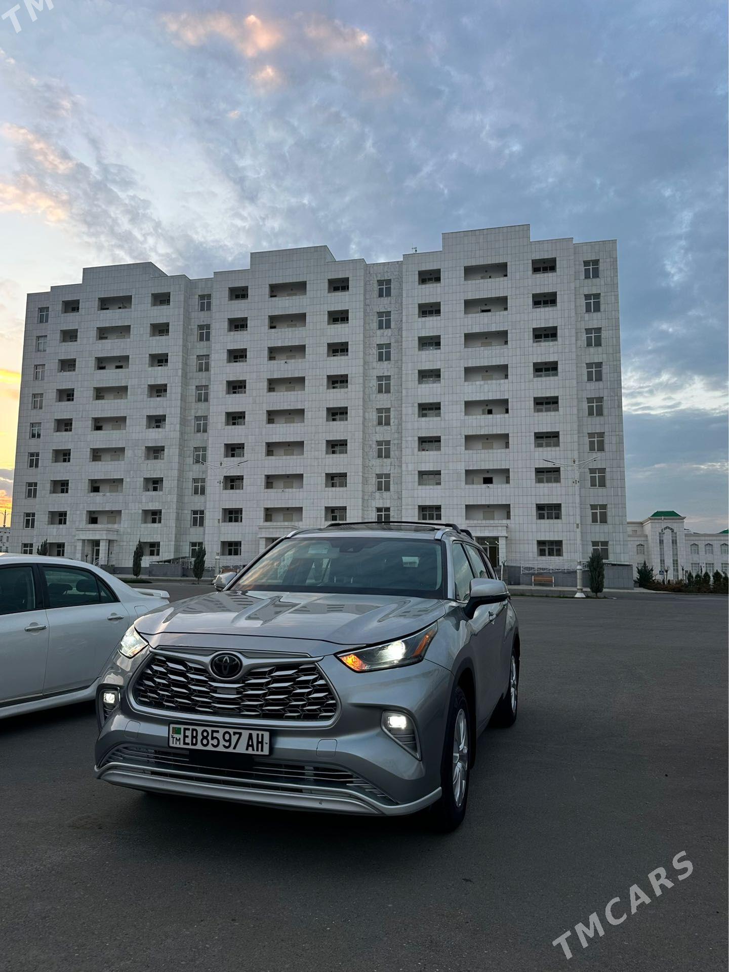 Toyota Highlander 2021 - 560 000 TMT - Ашхабад - img 1