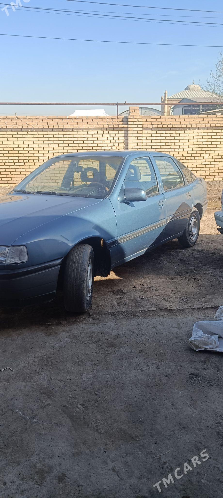 Opel Vectra 1993 - 20 000 TMT - Мары - img 1