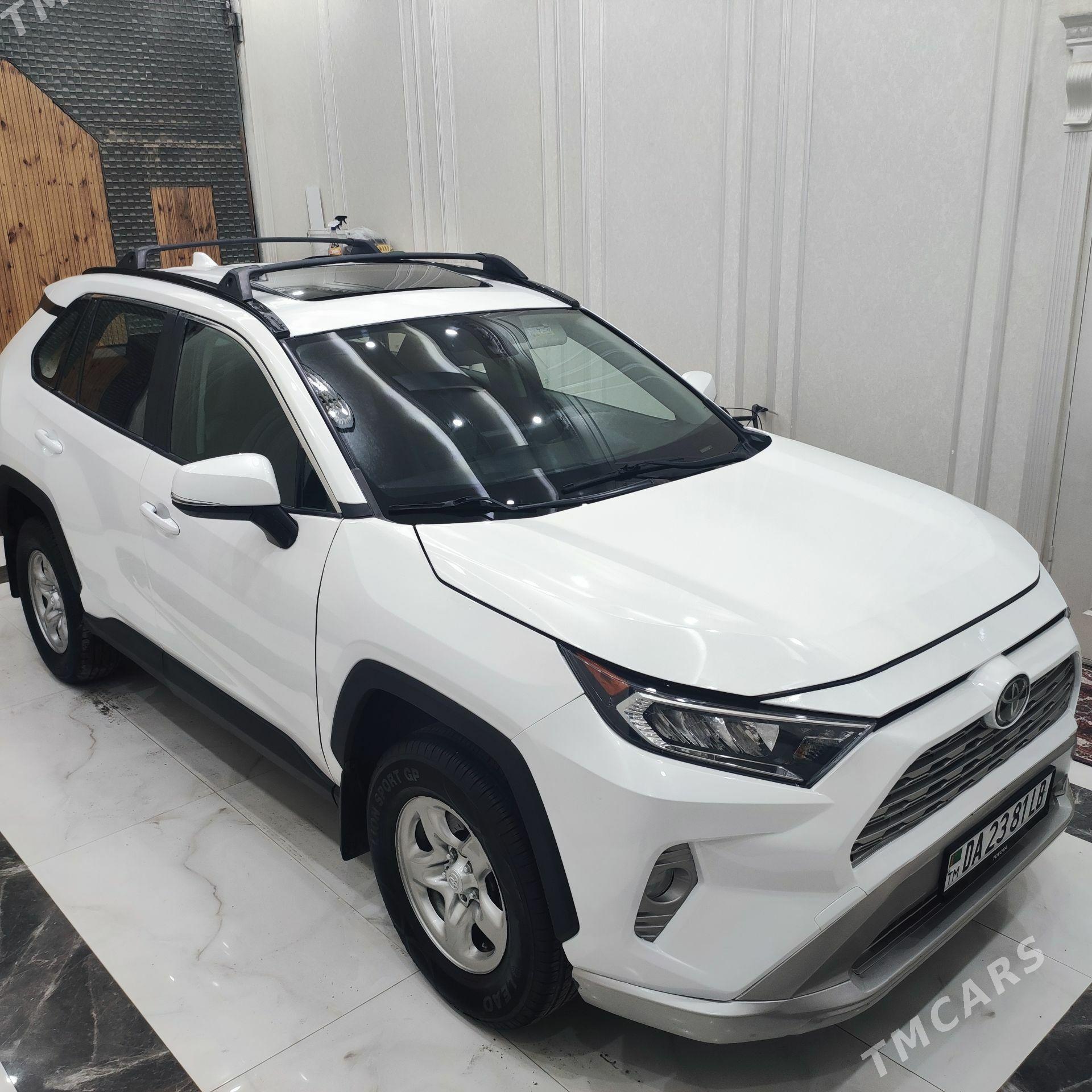 Toyota RAV4 2021 - 370 000 TMT - Туркменабат - img 1