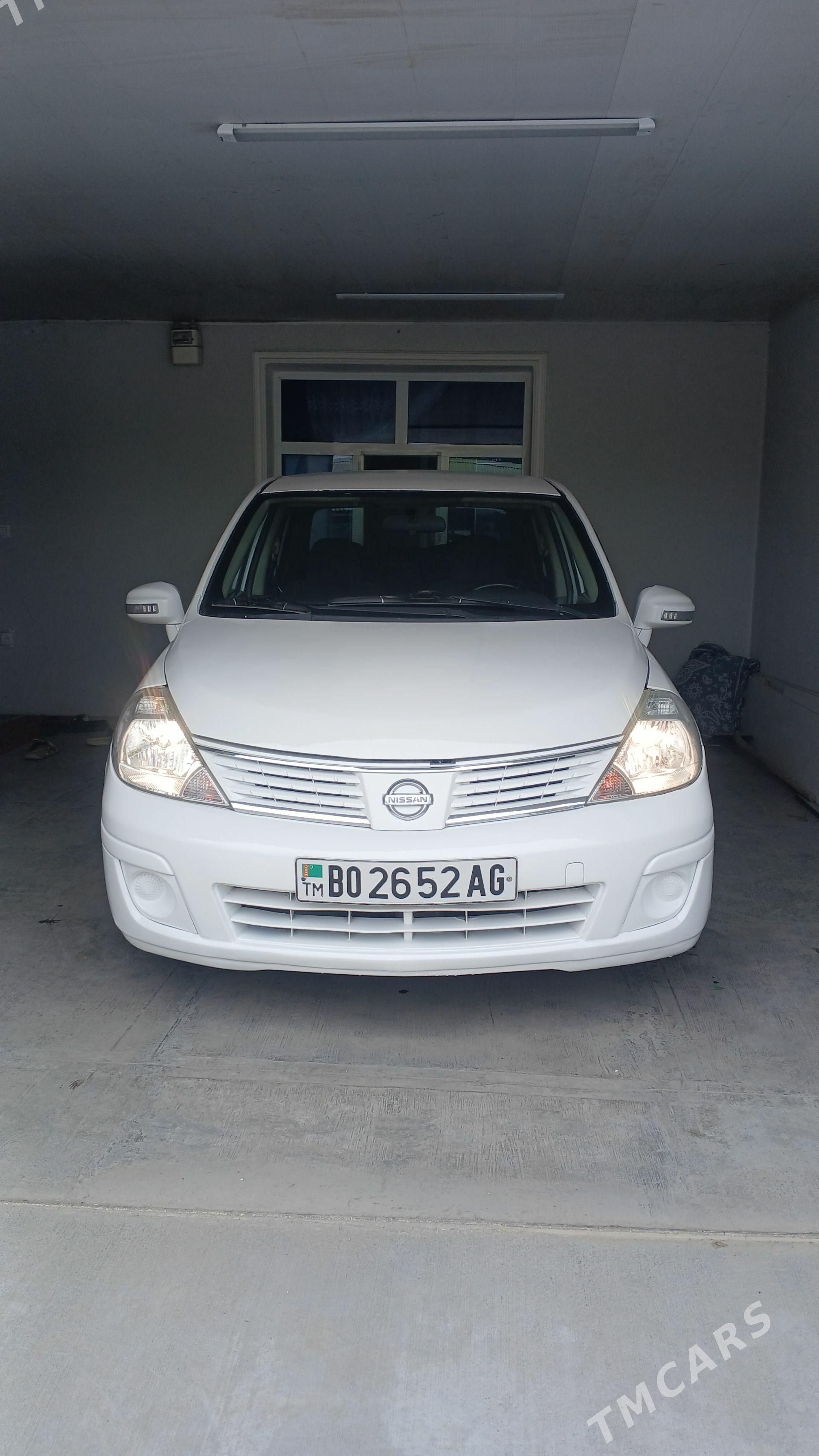 Nissan Versa 2010 - 126 000 TMT - Garadamak - img 1