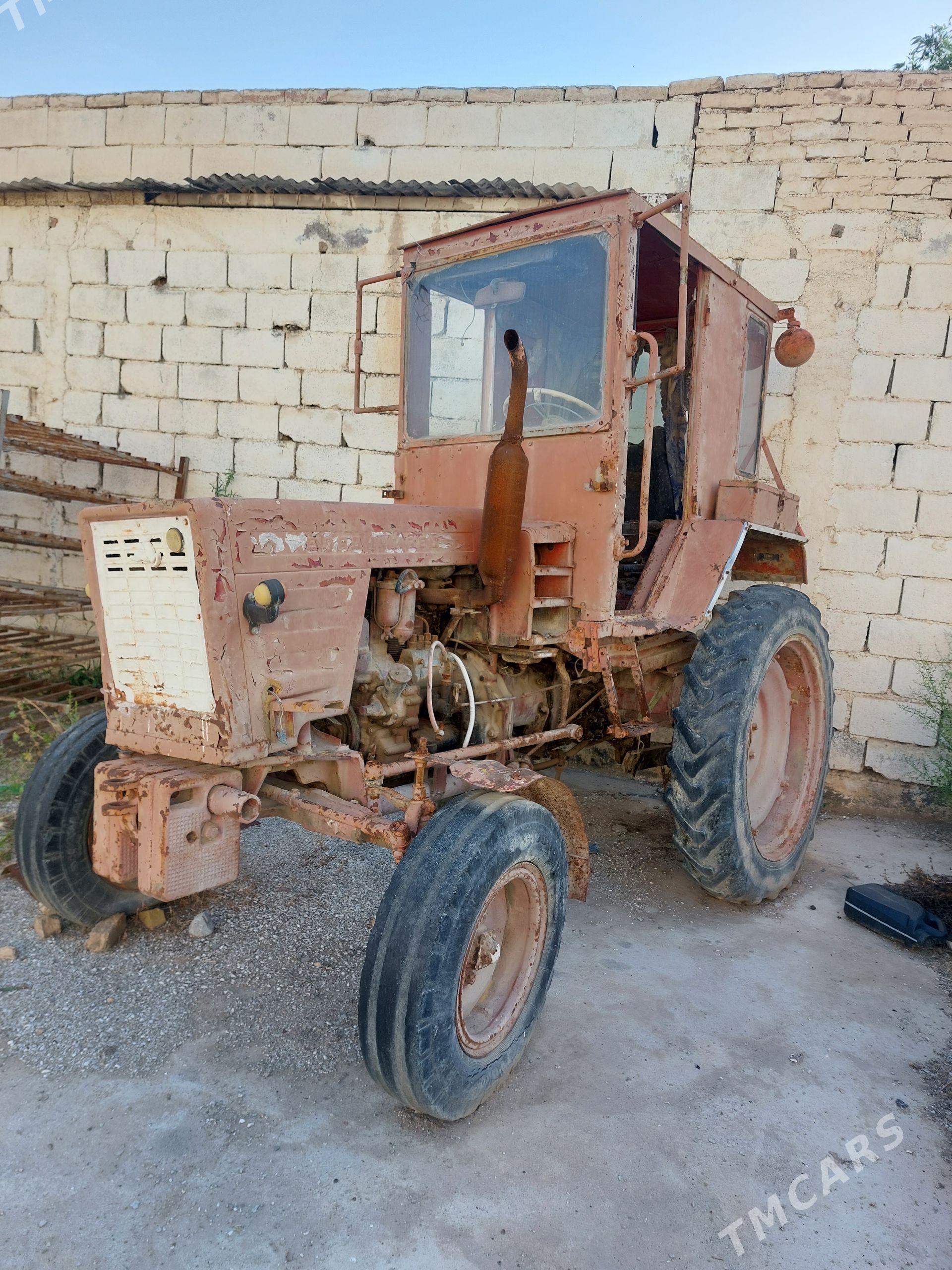 MTZ T-28 1991 - 26 000 TMT - Ýaşlyk - img 1