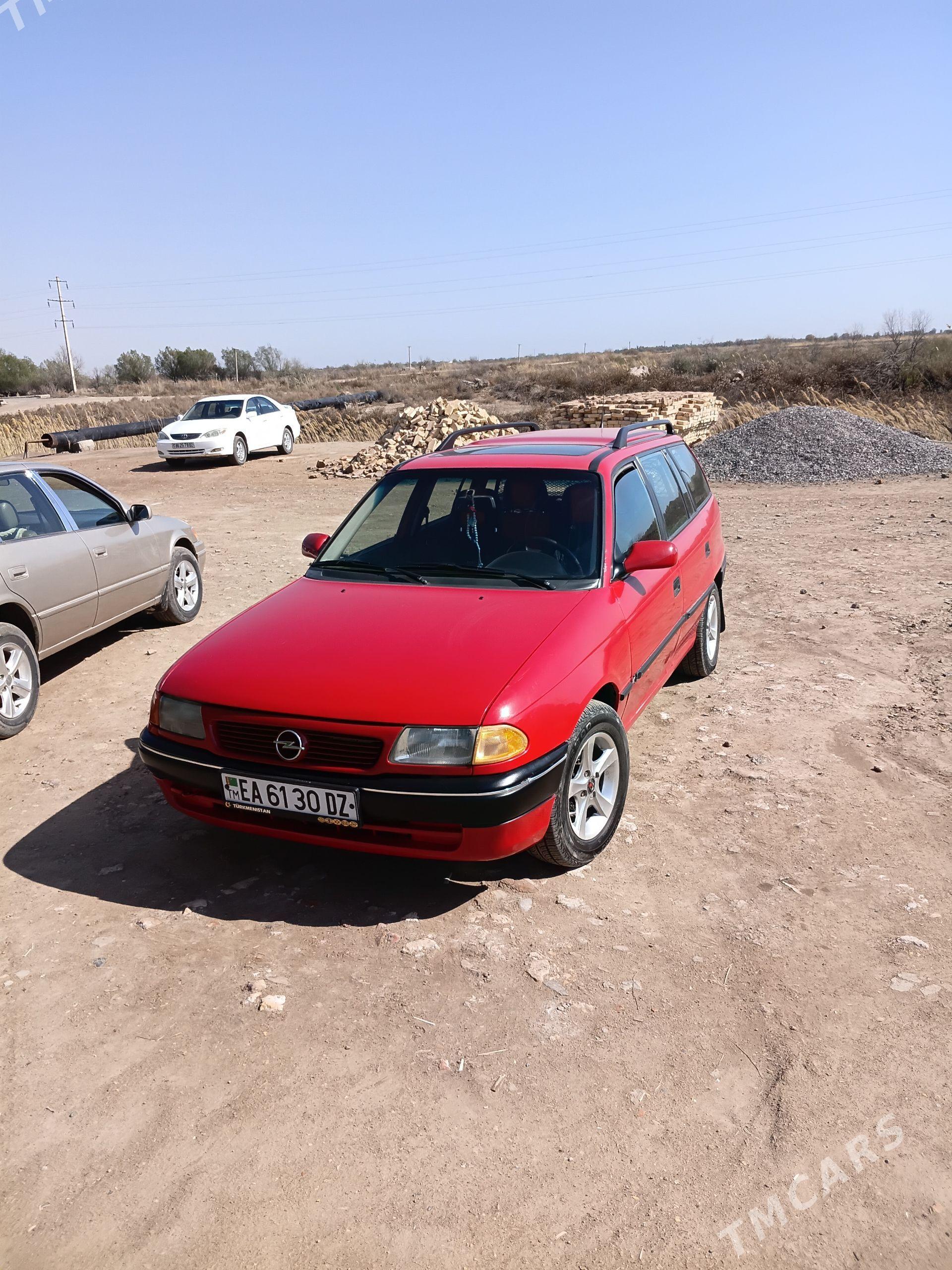 Opel Astra 1996 - 55 000 TMT - Кёнеургенч - img 1