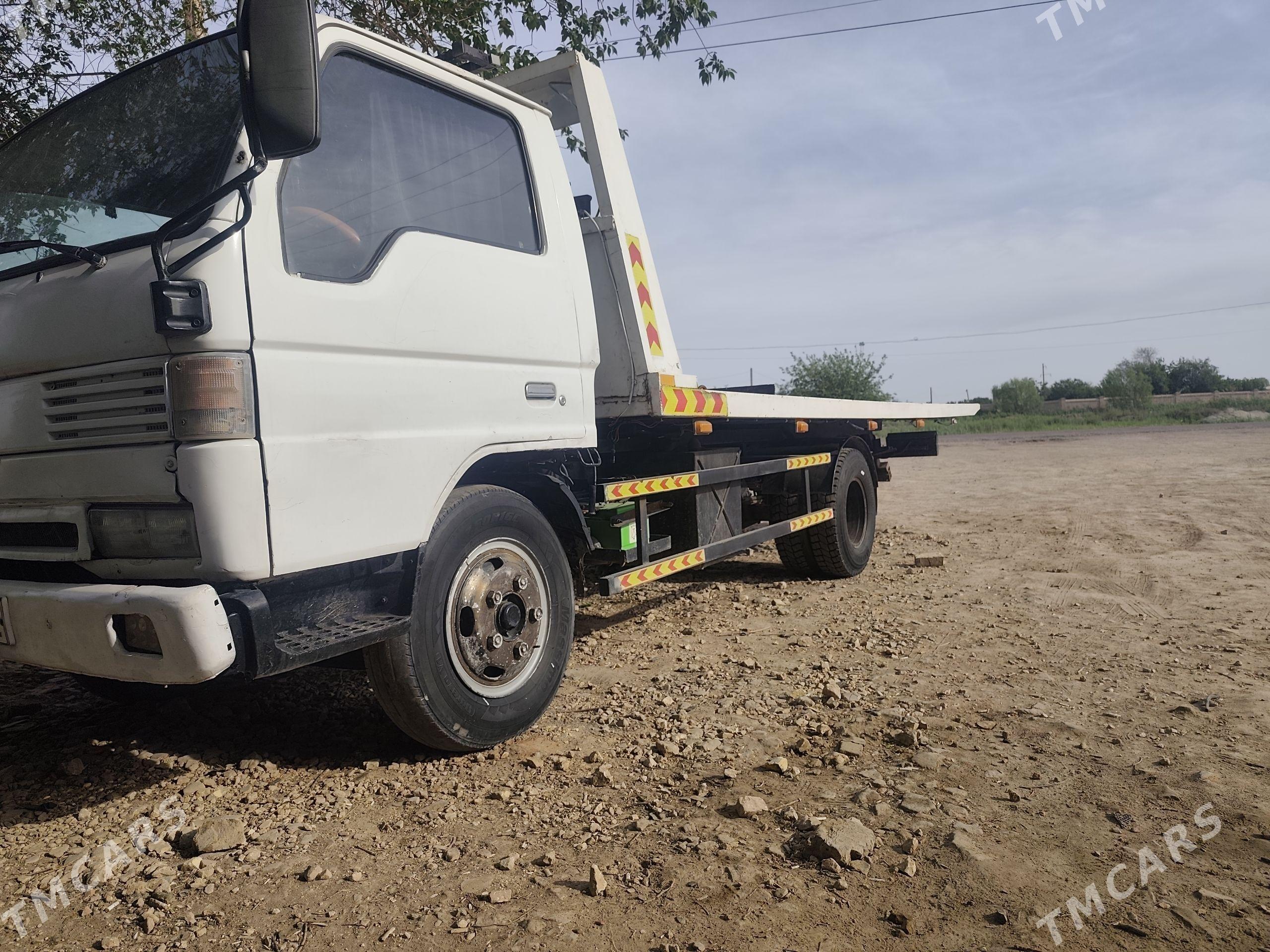 Mitsubishi Canter 1994 - 300 000 TMT - Şabat etr. - img 1