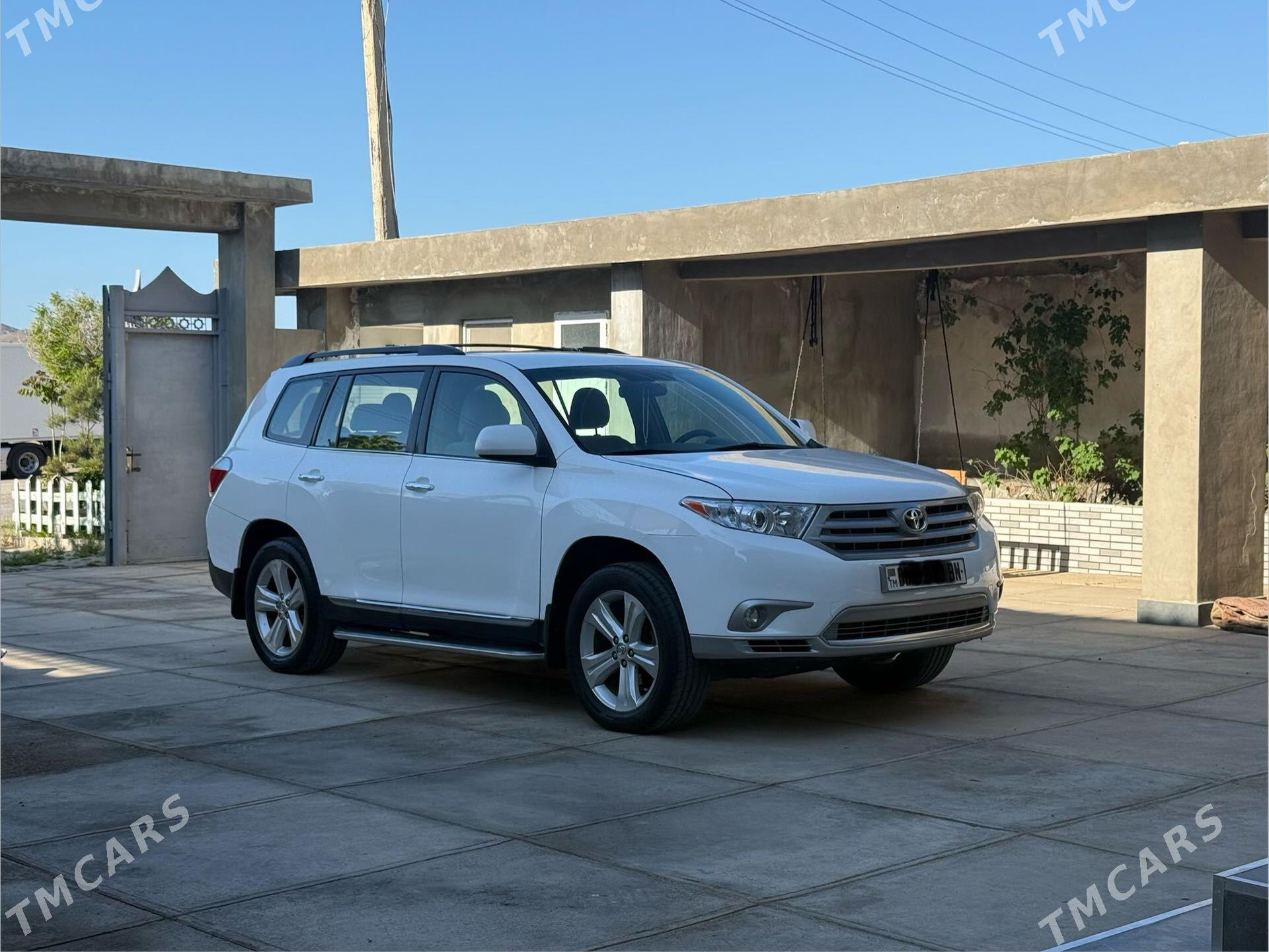 Toyota Highlander 2010 - 340 000 TMT - Türkmenbaşy - img 1