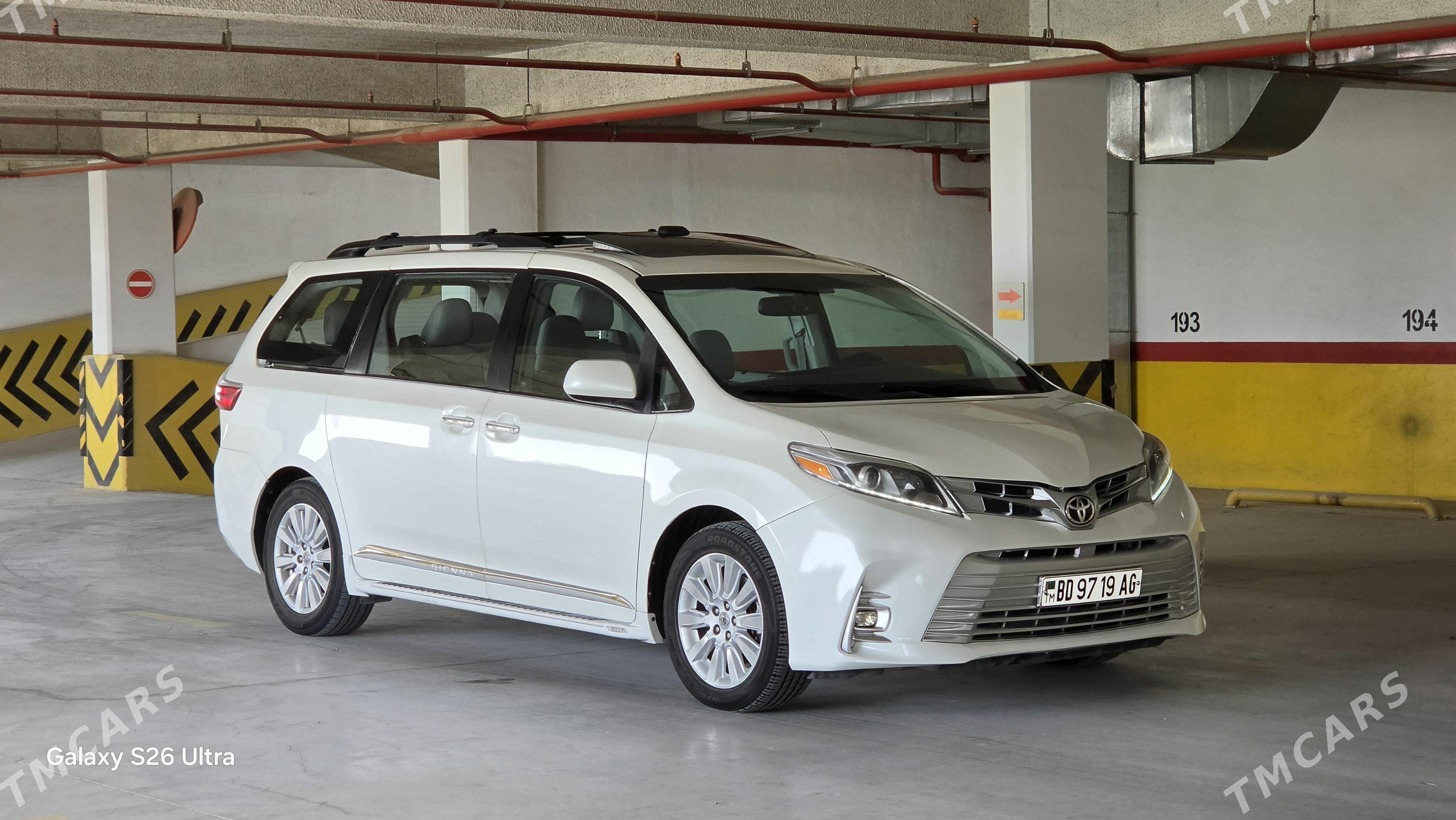 Toyota Sienna 2017 - 385 000 TMT - Ашхабад - img 1