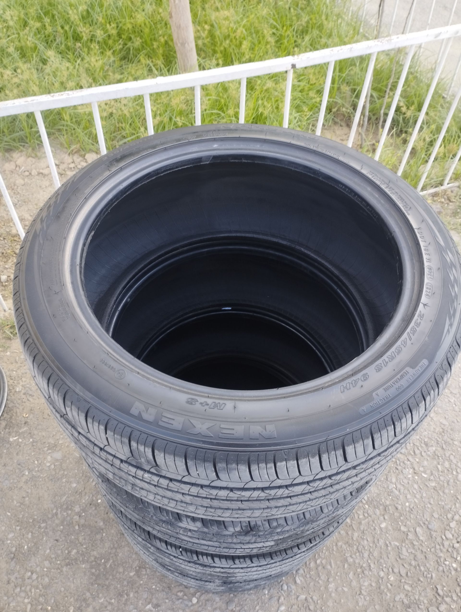 235 45 18 NEXEN 3 000 TMT - Hitrowka - img 1