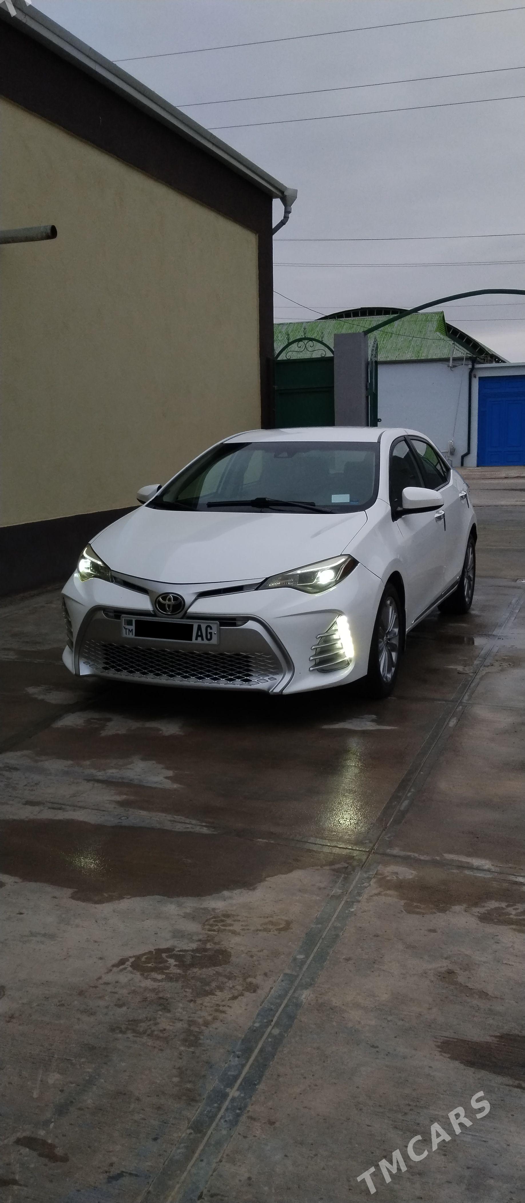 Toyota Corolla 2019 - 210 000 TMT - Aşgabat - img 1