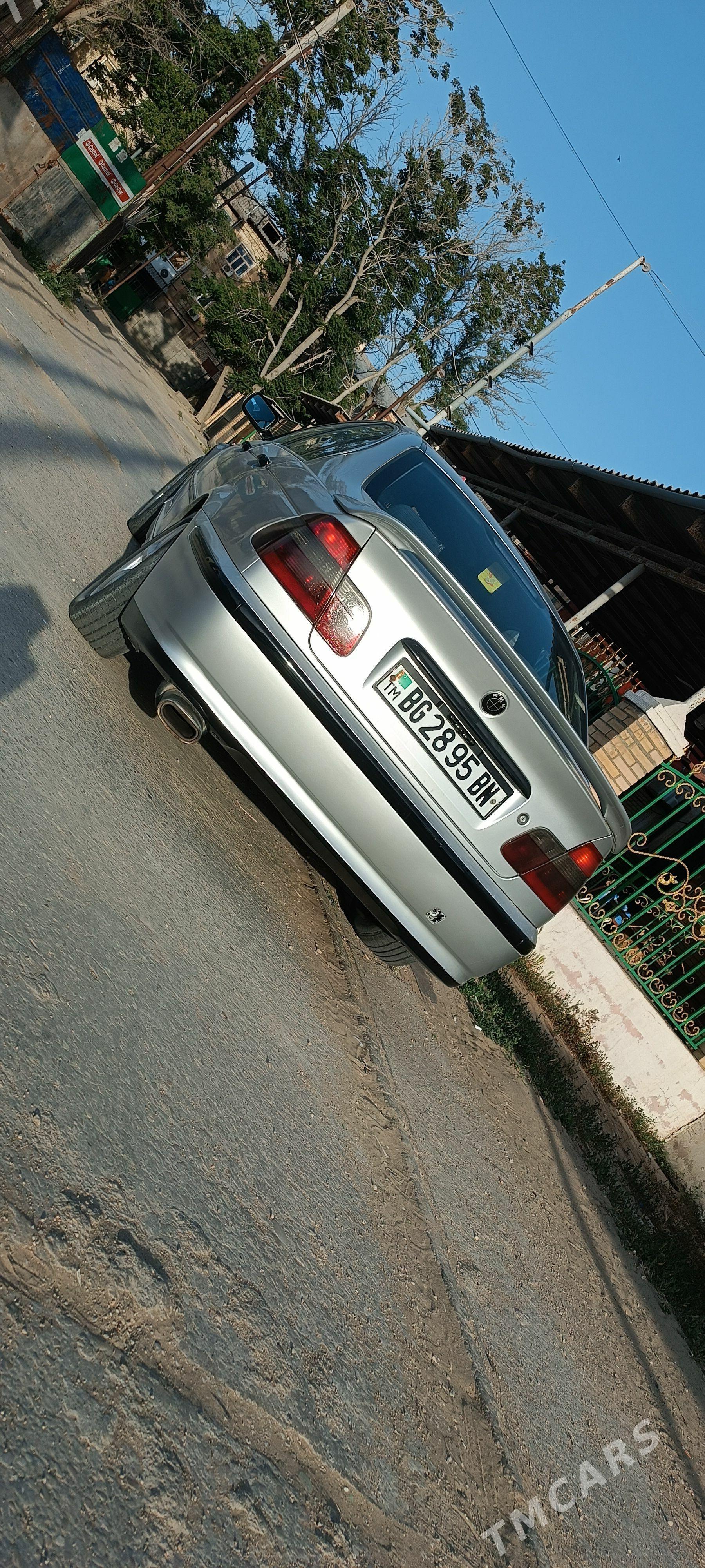 BMW E46 2003 - 100 000 TMT - Хазар - img 1