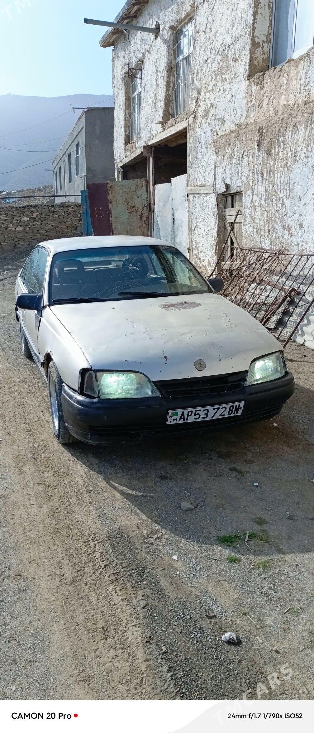Opel Omega 1990 - 13 000 TMT - Бахарден - img 1