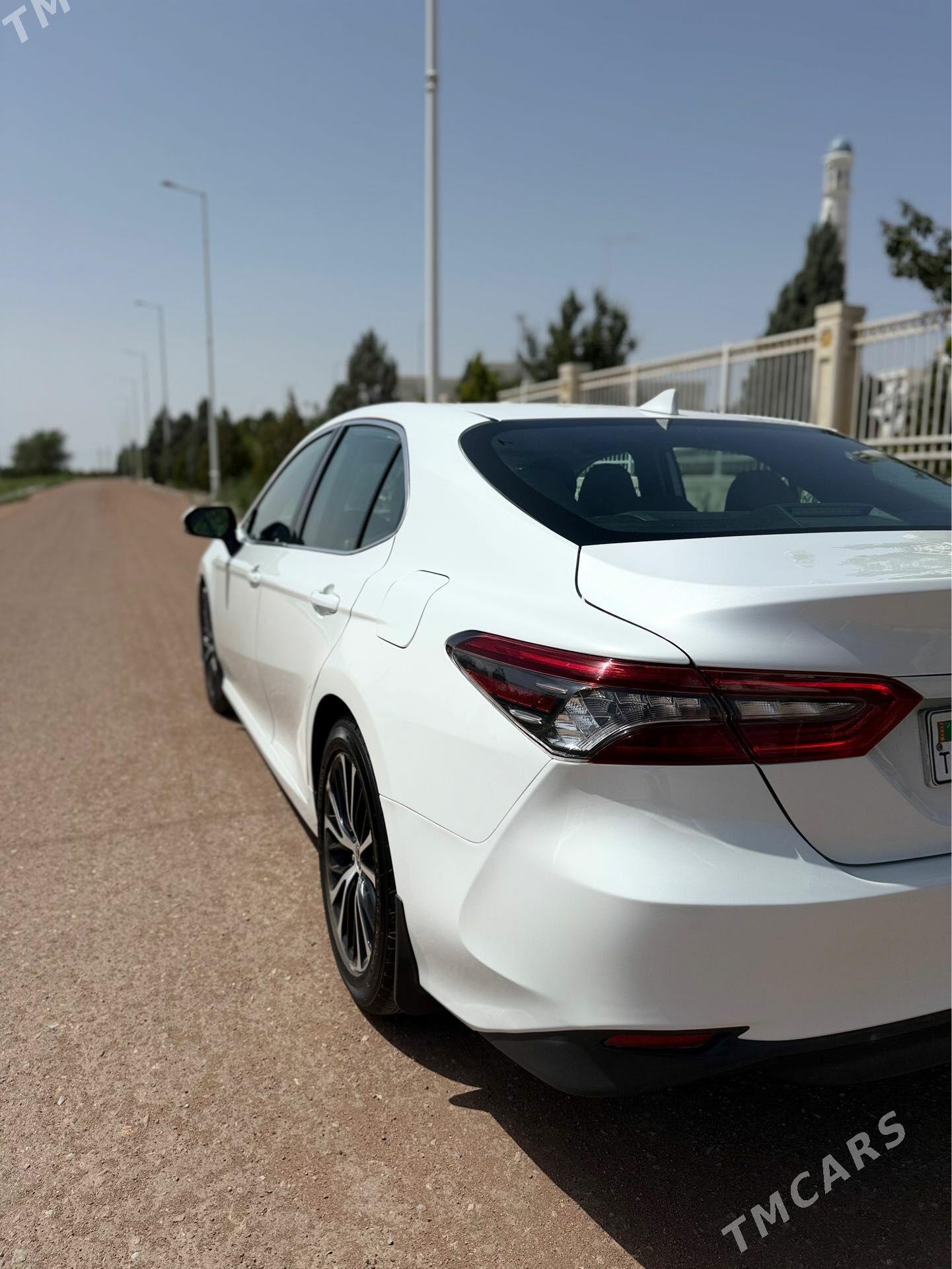Toyota Camry 2021 - 330 000 TMT - Дашогуз - img 1