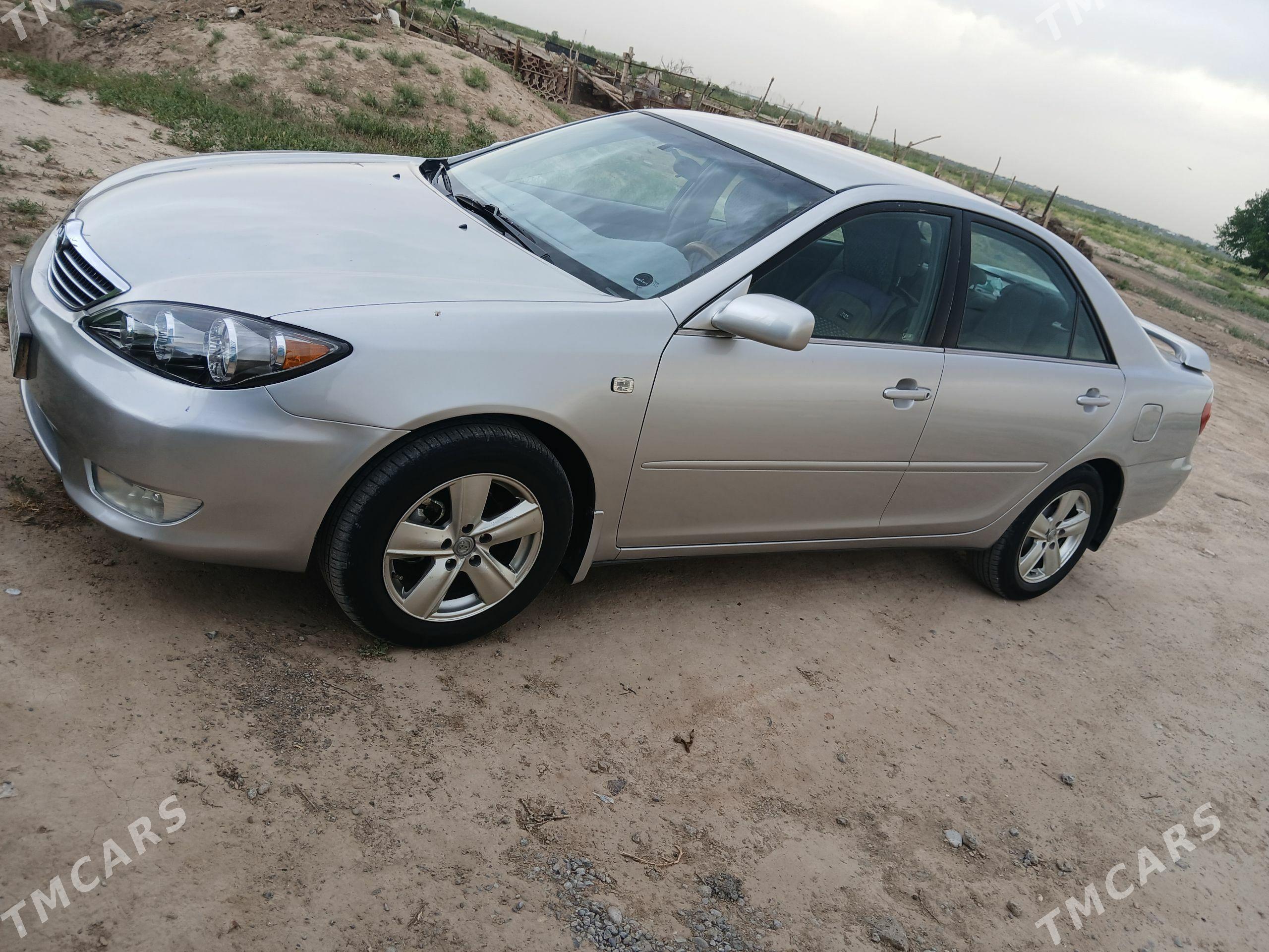 Toyota Camry 2004 - 185 000 TMT - Büzmeýin - img 1