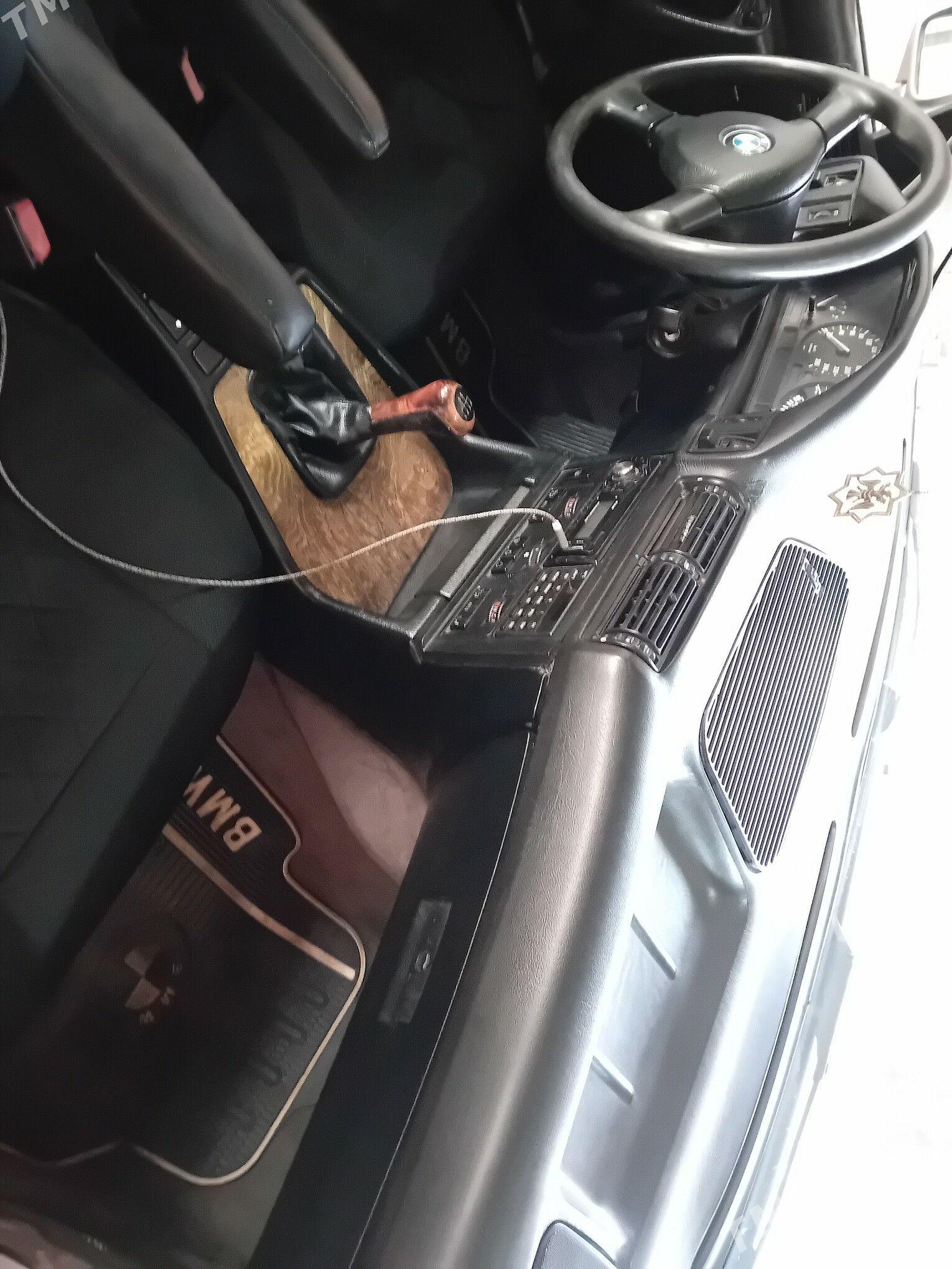 BMW 540 1992 - 88 000 TMT - Mary - img 1