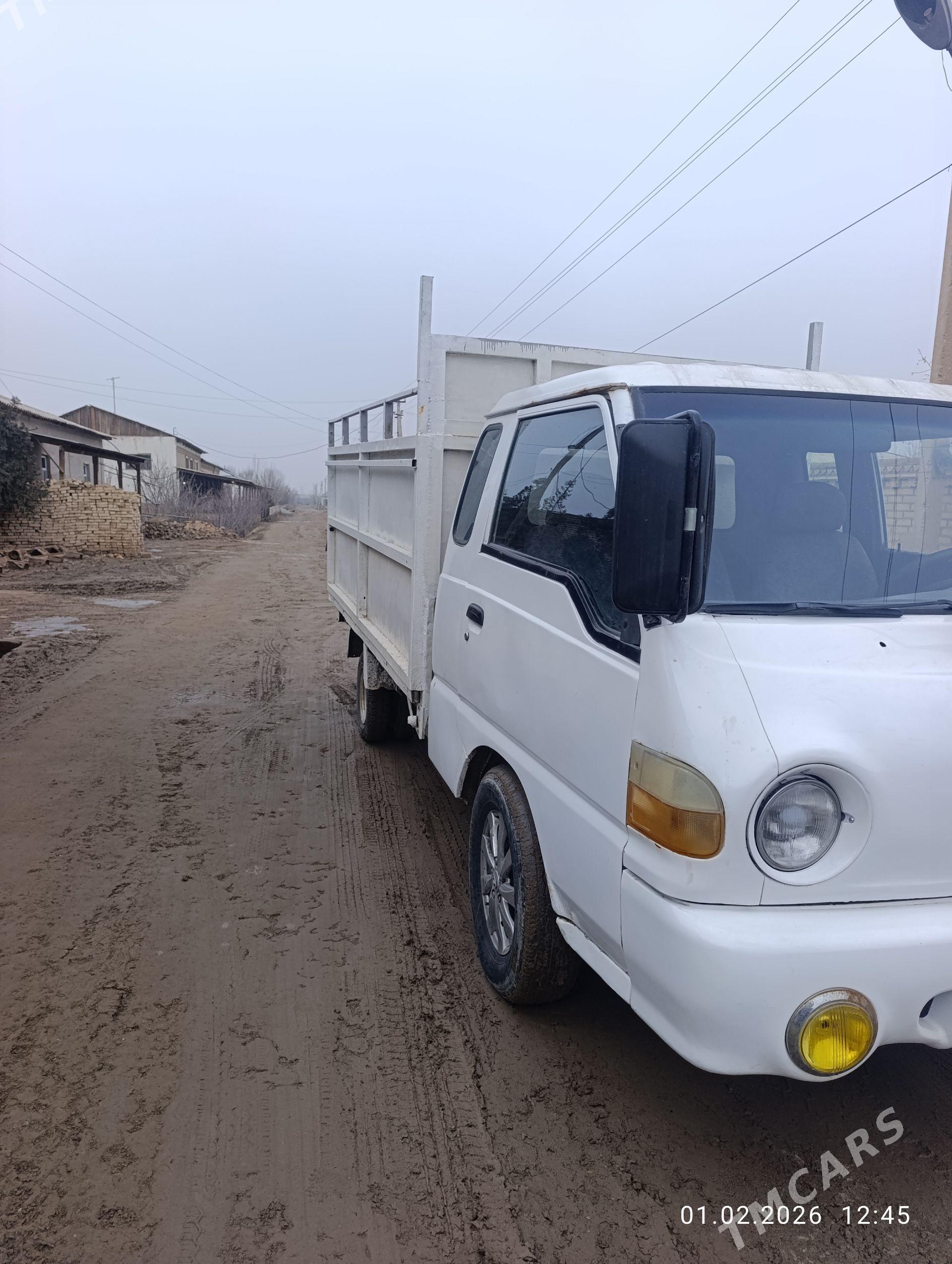 Hyundai H100 1998 - 75 000 TMT - Şabat etr. - img 1