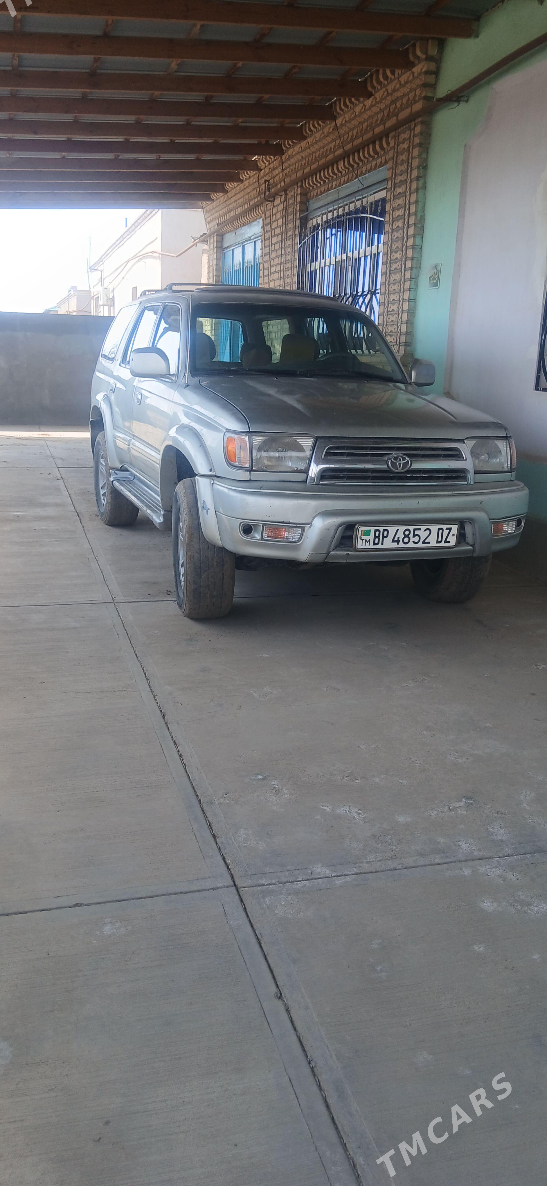 Toyota 4Runner 2000 - 200 000 TMT - Дашогуз - img 1