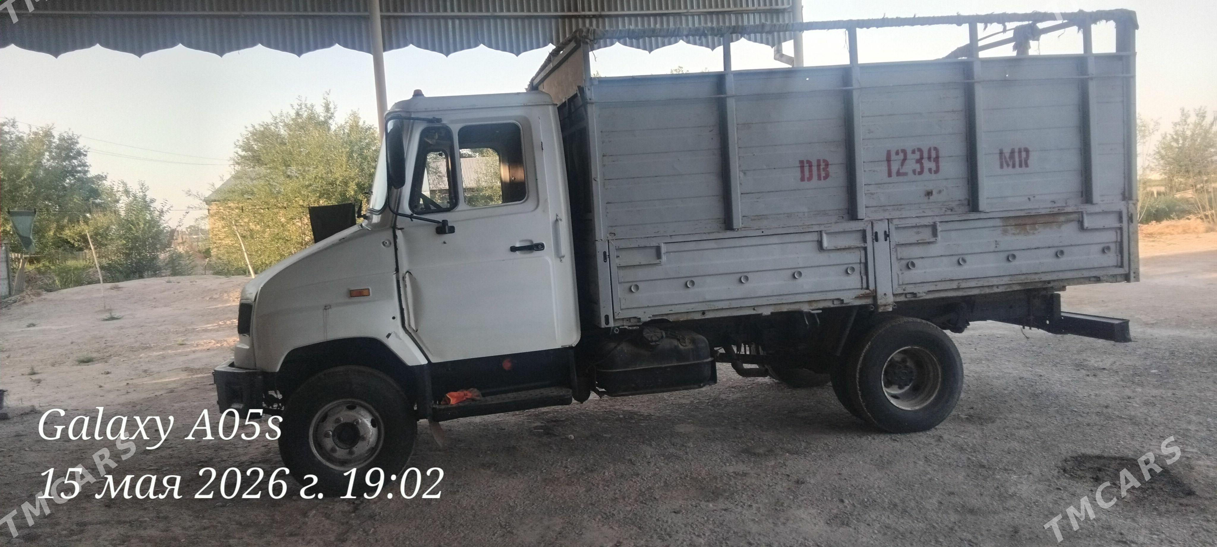 Zil 4331 2001 - 160 000 TMT - Мургап - img 1