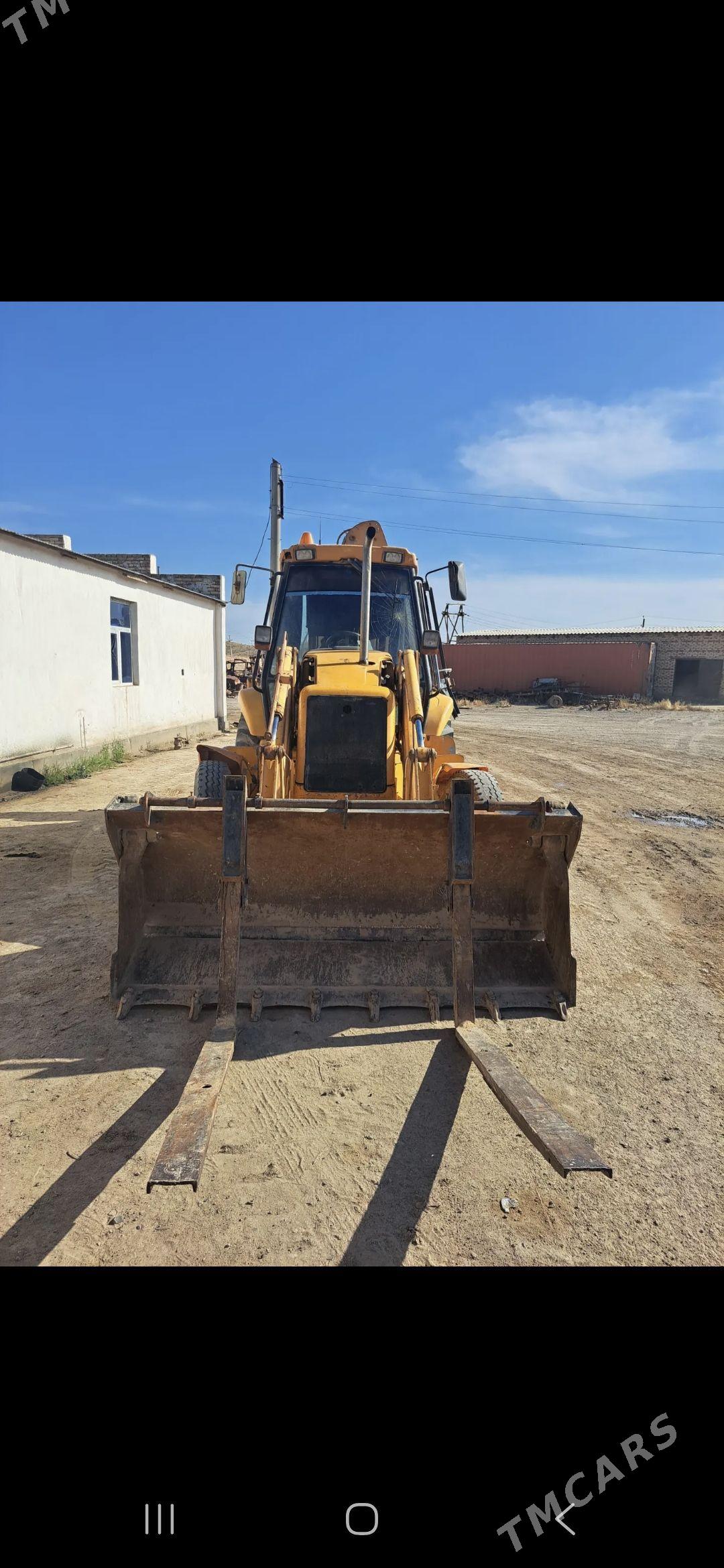 JCB 3CX Compact 1999 - 340 000 TMT - Dostluk - img 1