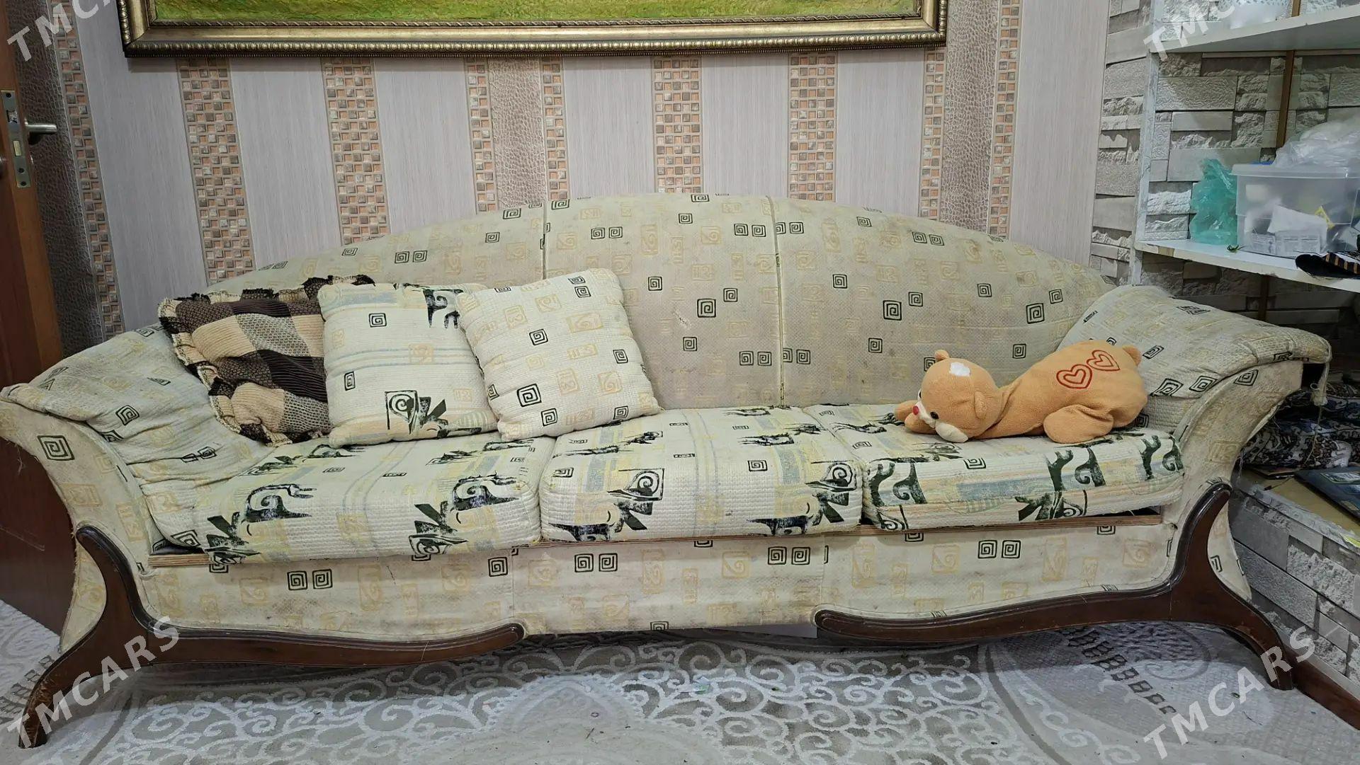 DIVAN HEMDE IKI KRESLO - Aşgabat - img 1