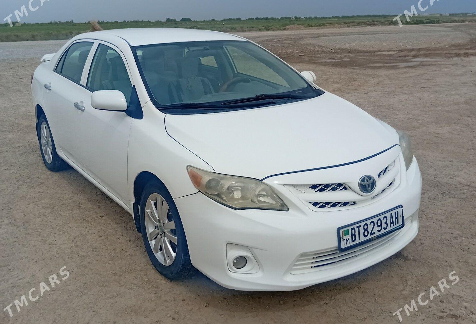 Toyota Corolla 2009 - 160 000 TMT - Теджен - img 1