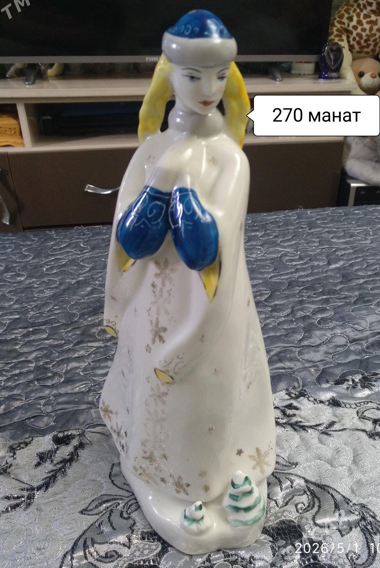 СТАТУЭТКИ СССР - Туркменабат - img 1