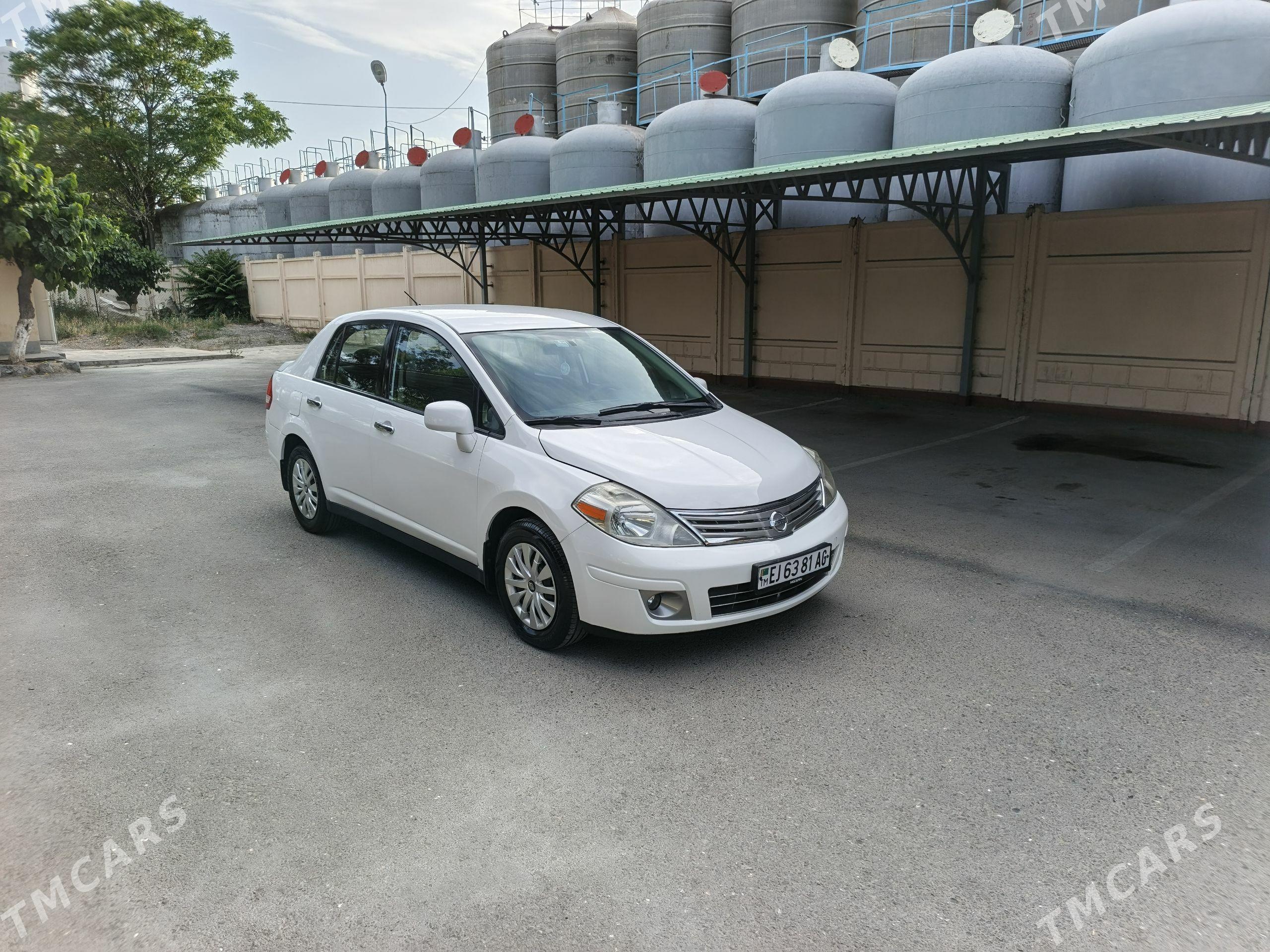 Nissan Versa 2010 - 143 000 TMT - Ашхабад - img 1