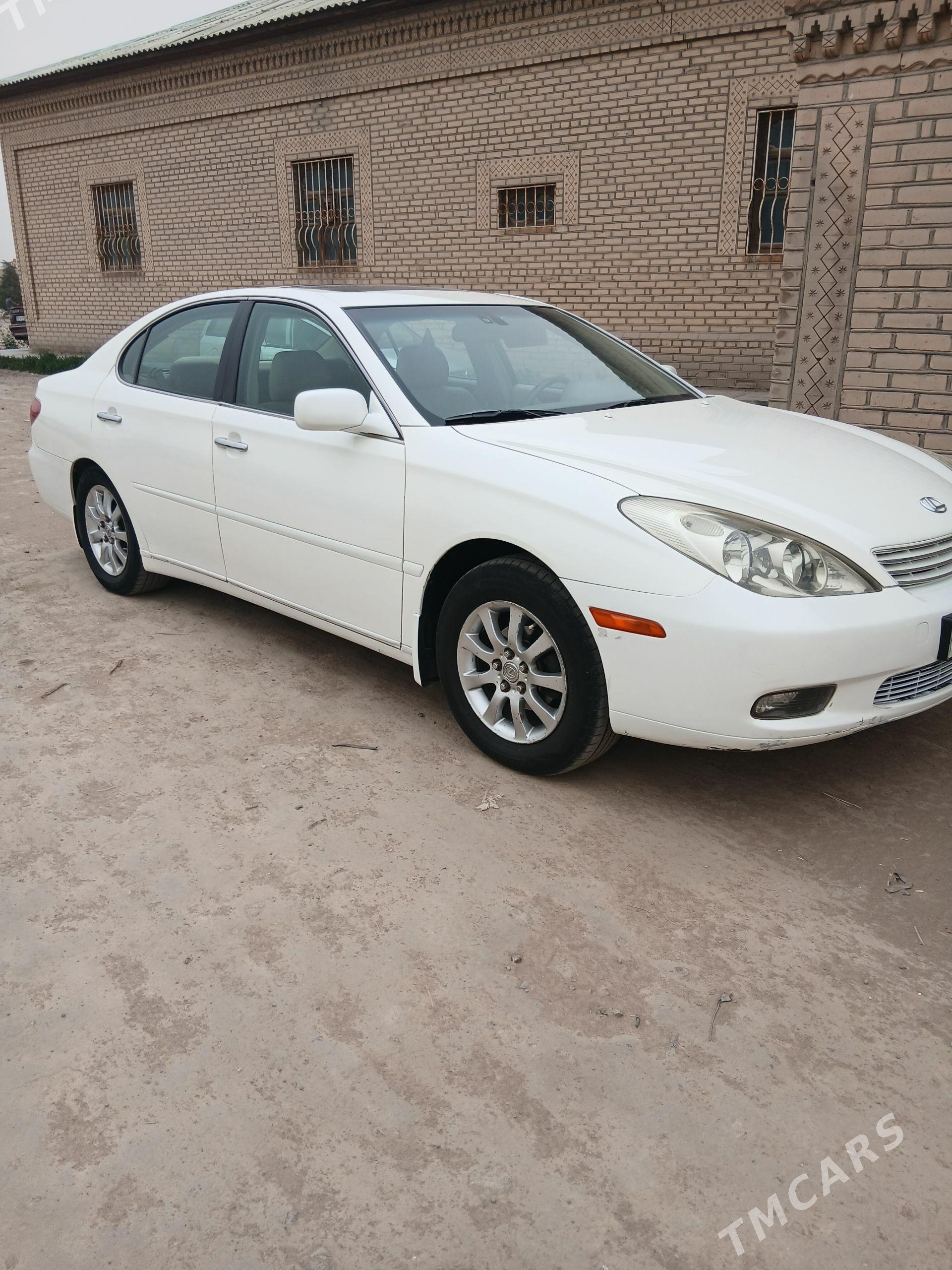 Lexus ES 300 2002 - 200 000 TMT - Daşoguz - img 1