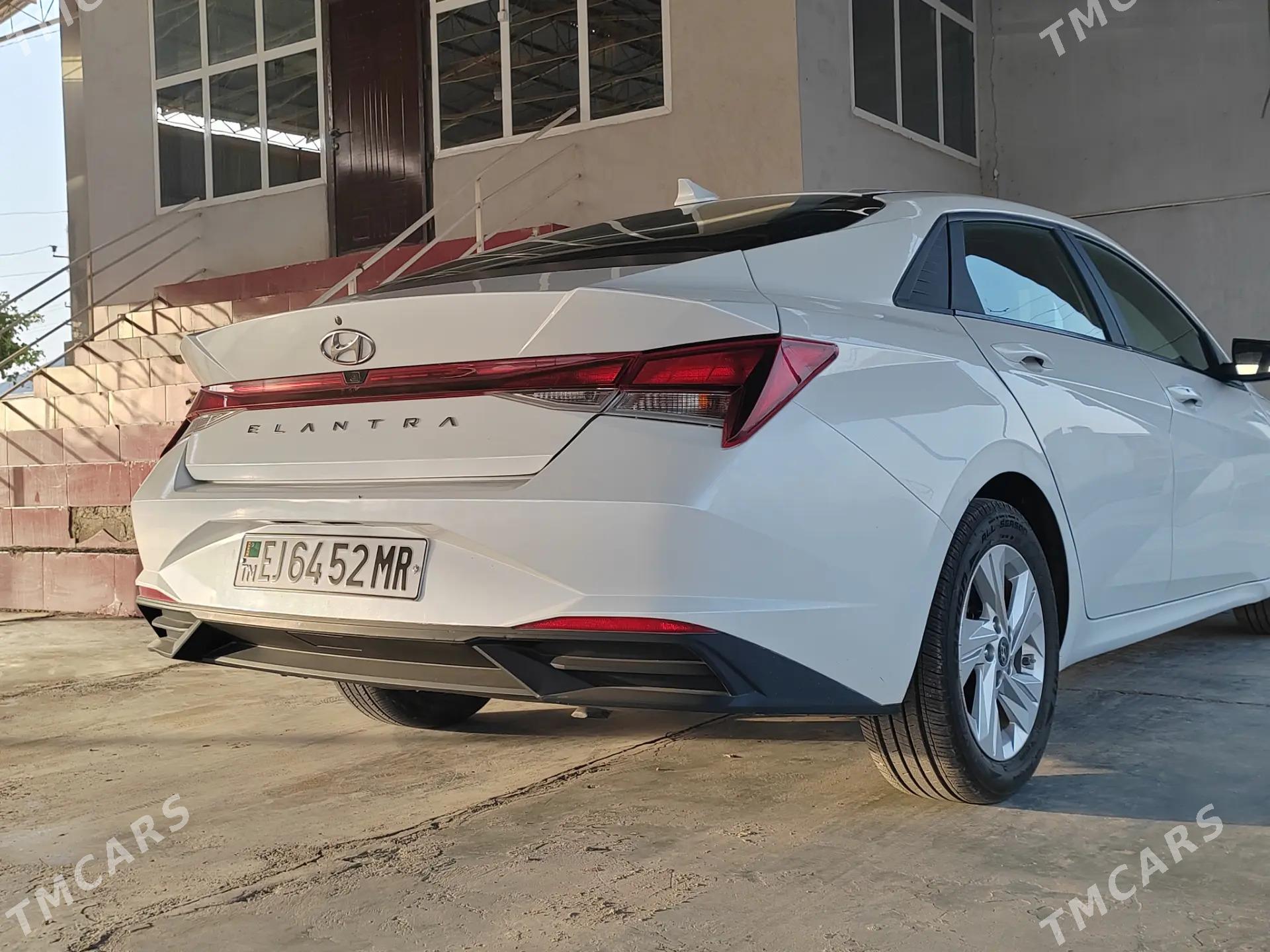 Hyundai Elantra 2021 - 280 000 TMT - Мары - img 1