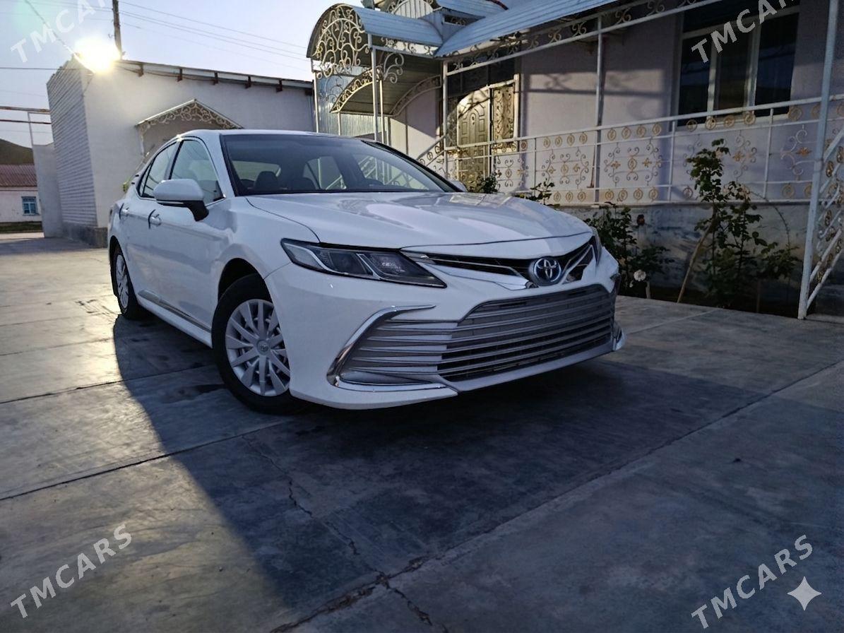 Toyota Camry 2022 - 300 000 TMT - Serhetabat (Guşgy) - img 1