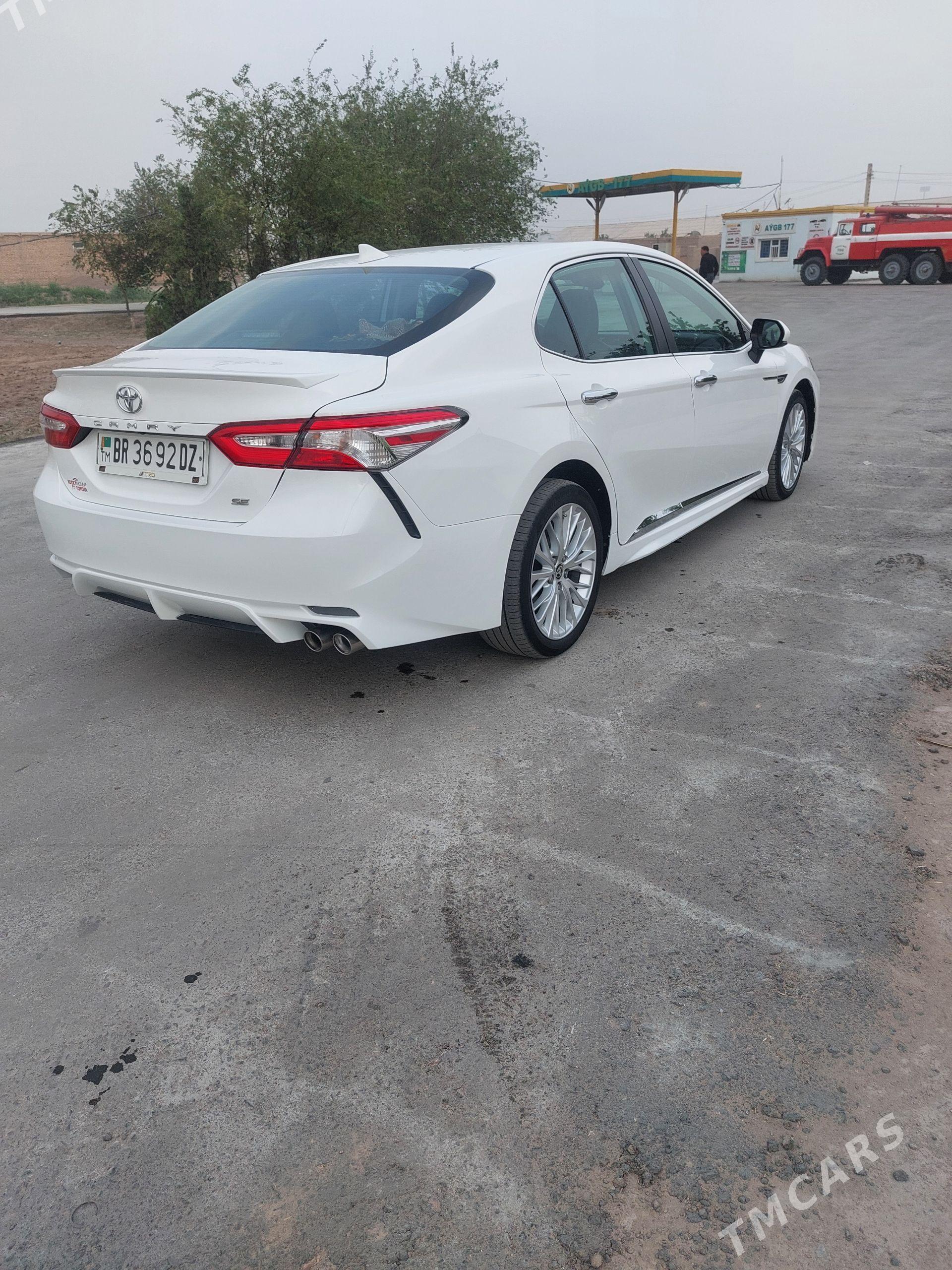 Toyota Camry 2020 - 299 999 TMT - Gubadag - img 1