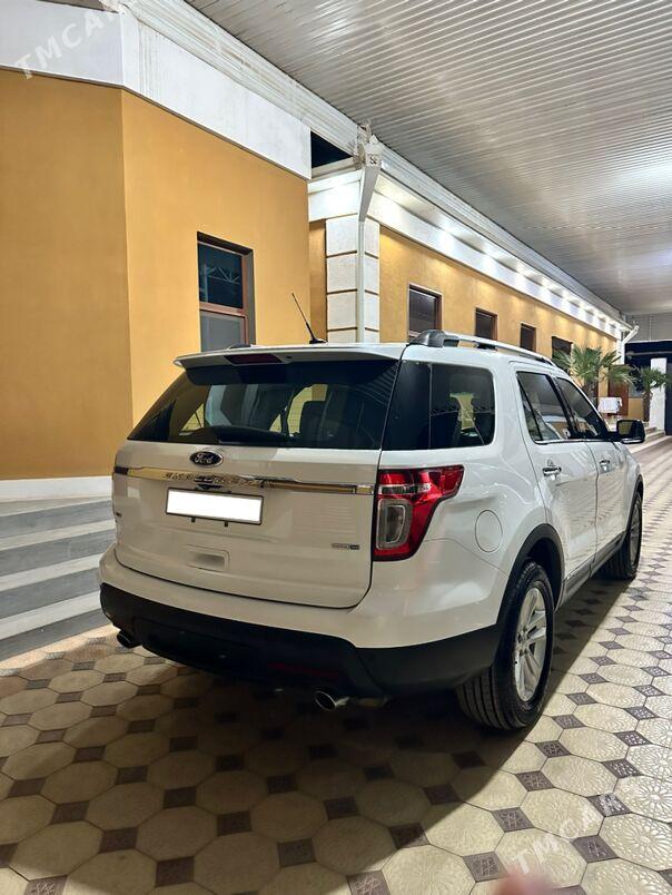 Ford Explorer 2015 - 300 000 TMT - Мары - img 1