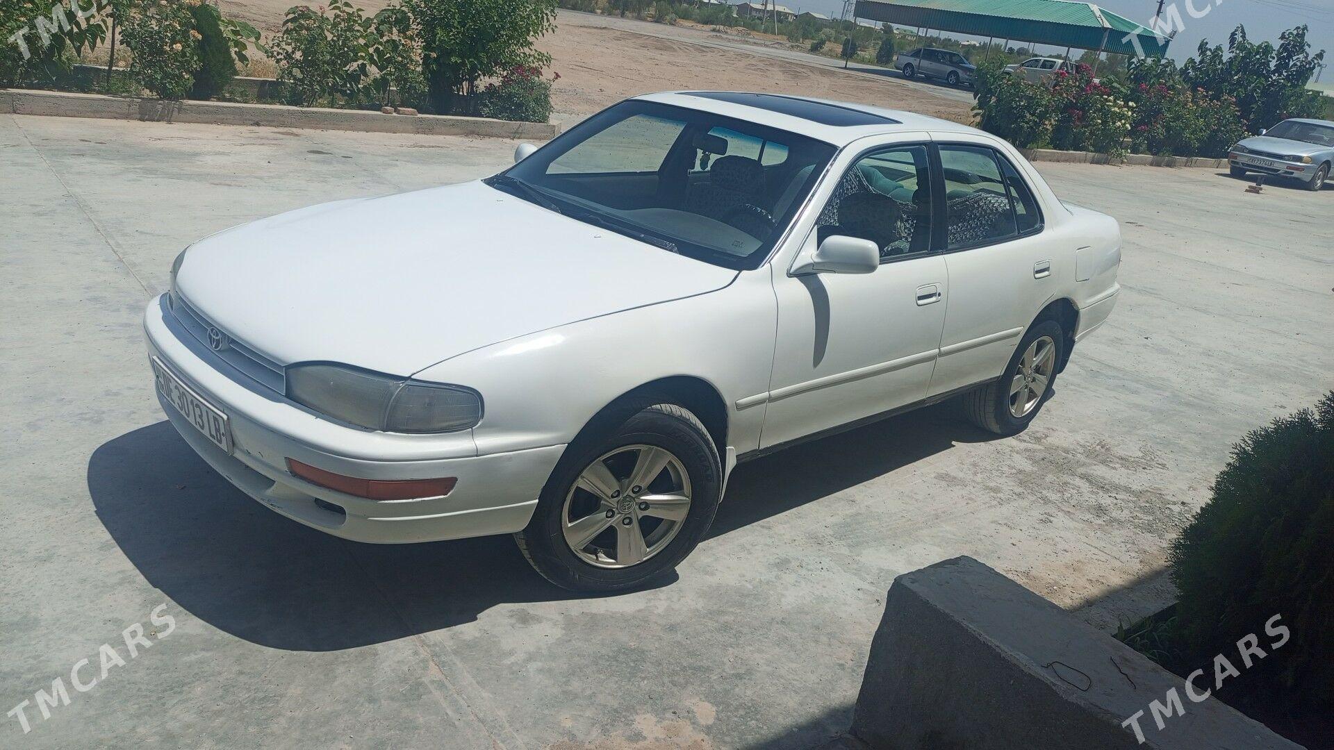 Toyota Camry 1993 - 71 000 TMT - Halaç - img 1