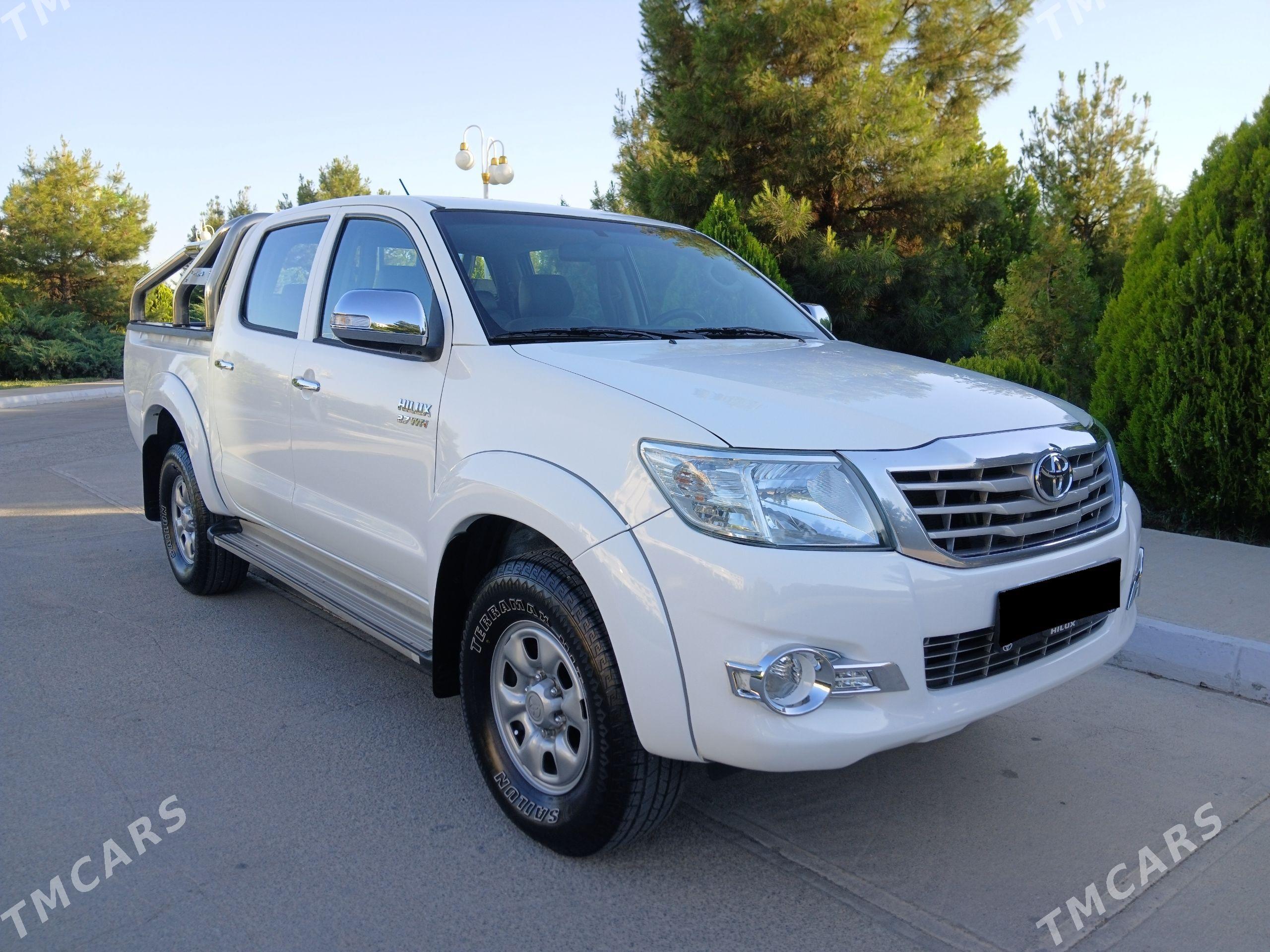 Toyota Hilux 2014 - 340 000 TMT - Туркменабат - img 1