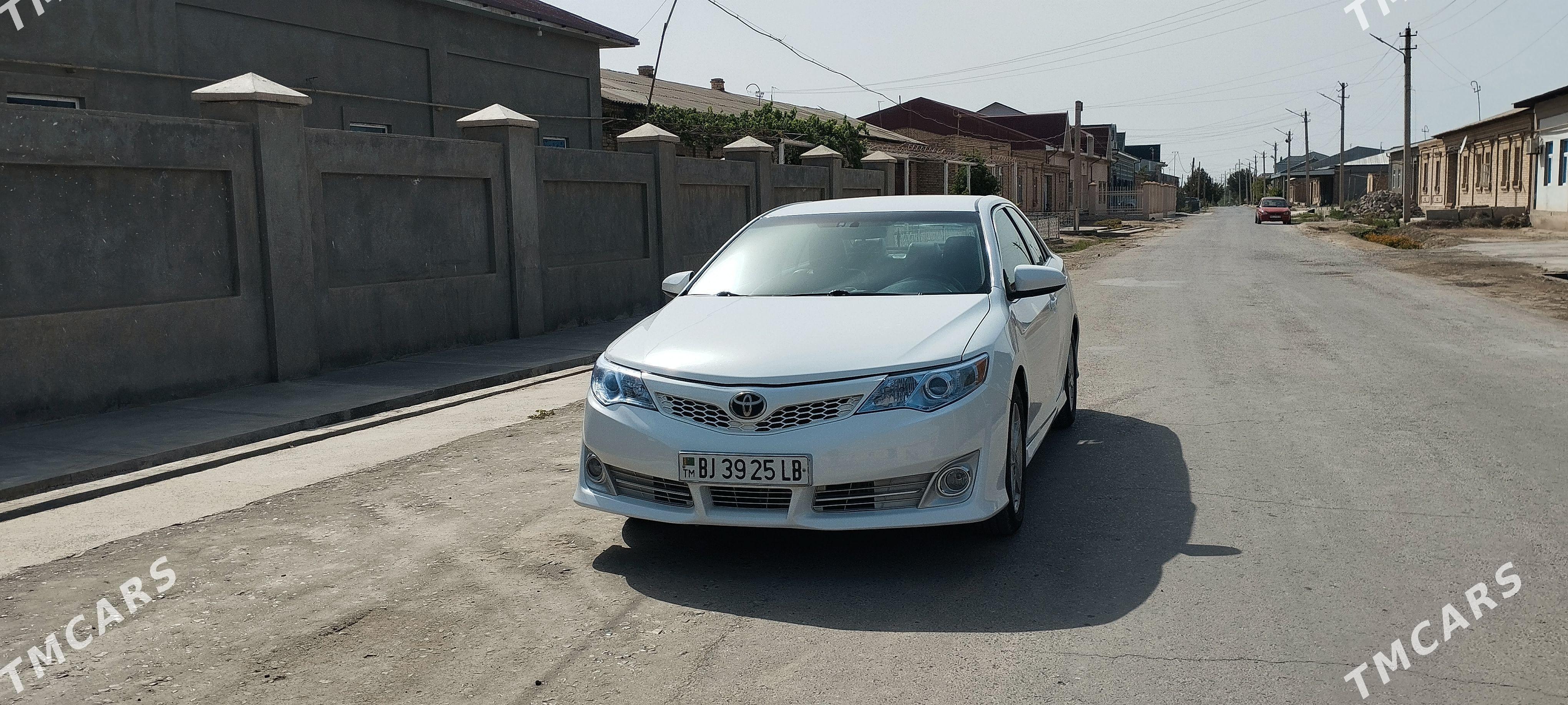 Toyota Camry 2012 - 215 000 TMT - Türkmenabat - img 1