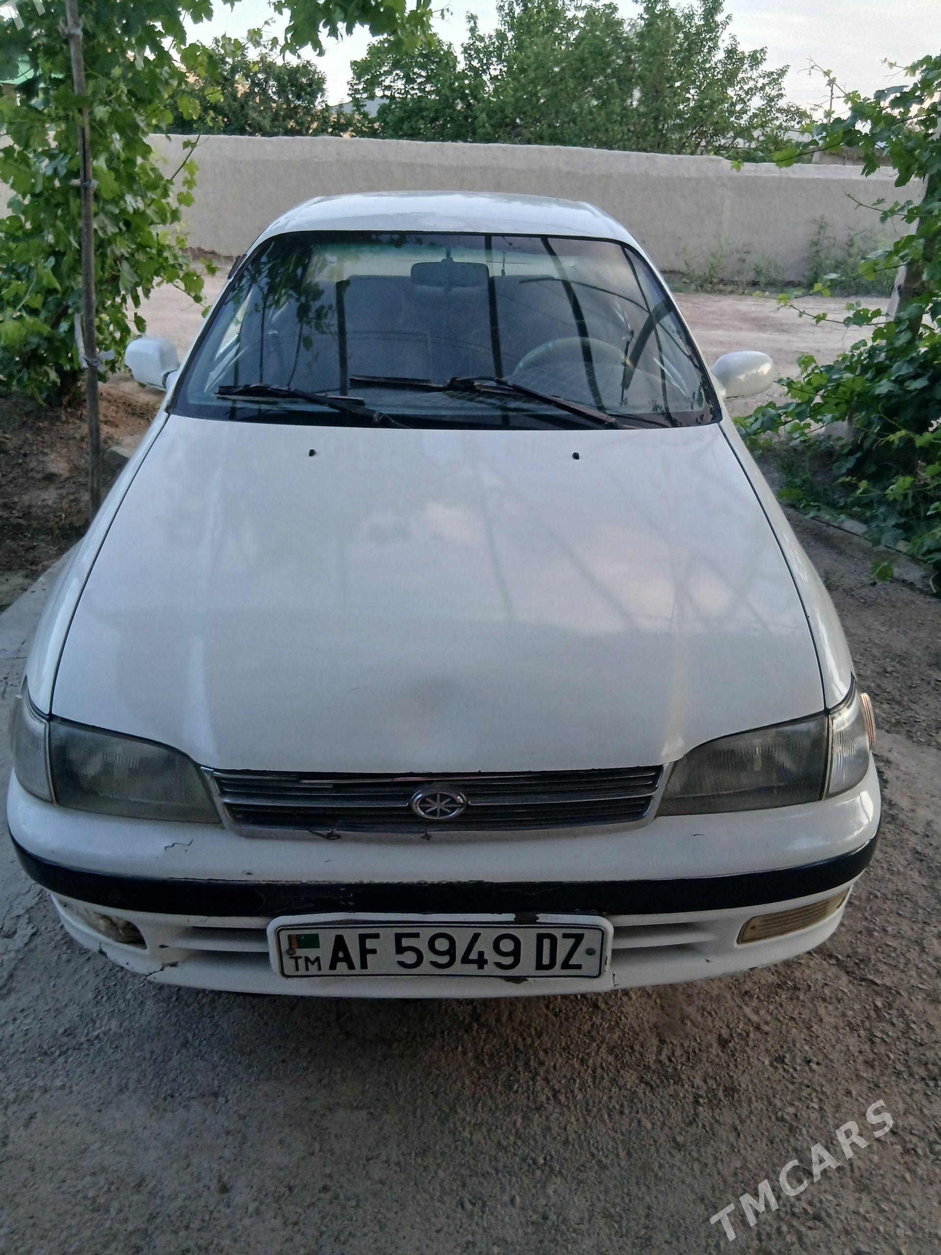 Toyota Corona 1995 - 70 000 TMT - Губадаг - img 1