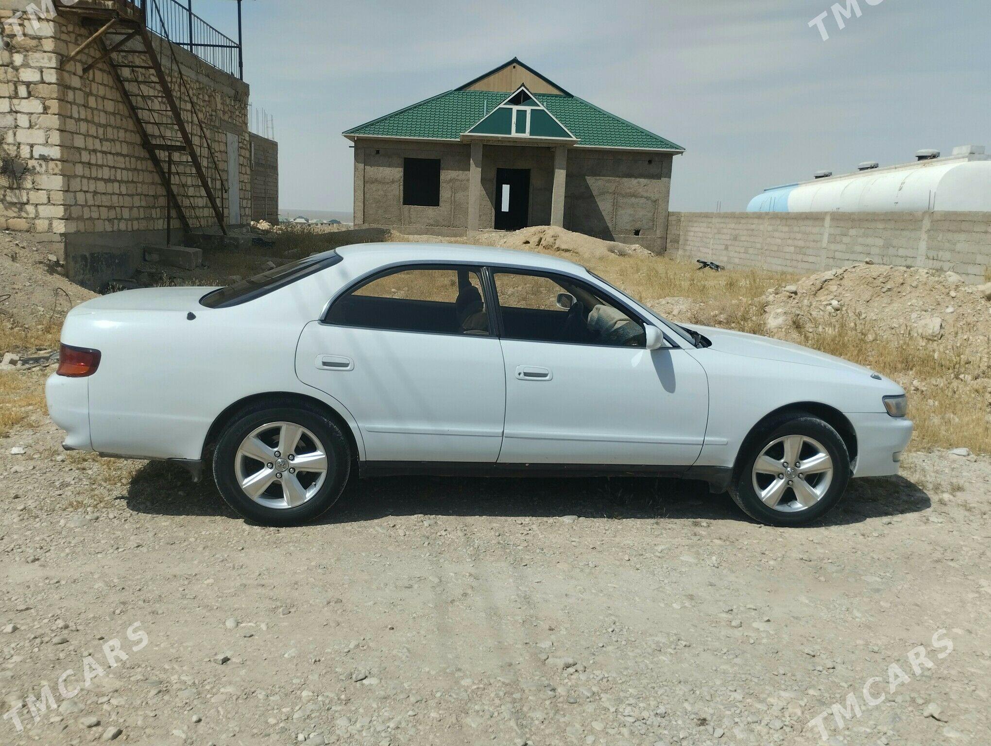 Toyota Chaser 1994 - 63 000 TMT - Балканабат - img 1